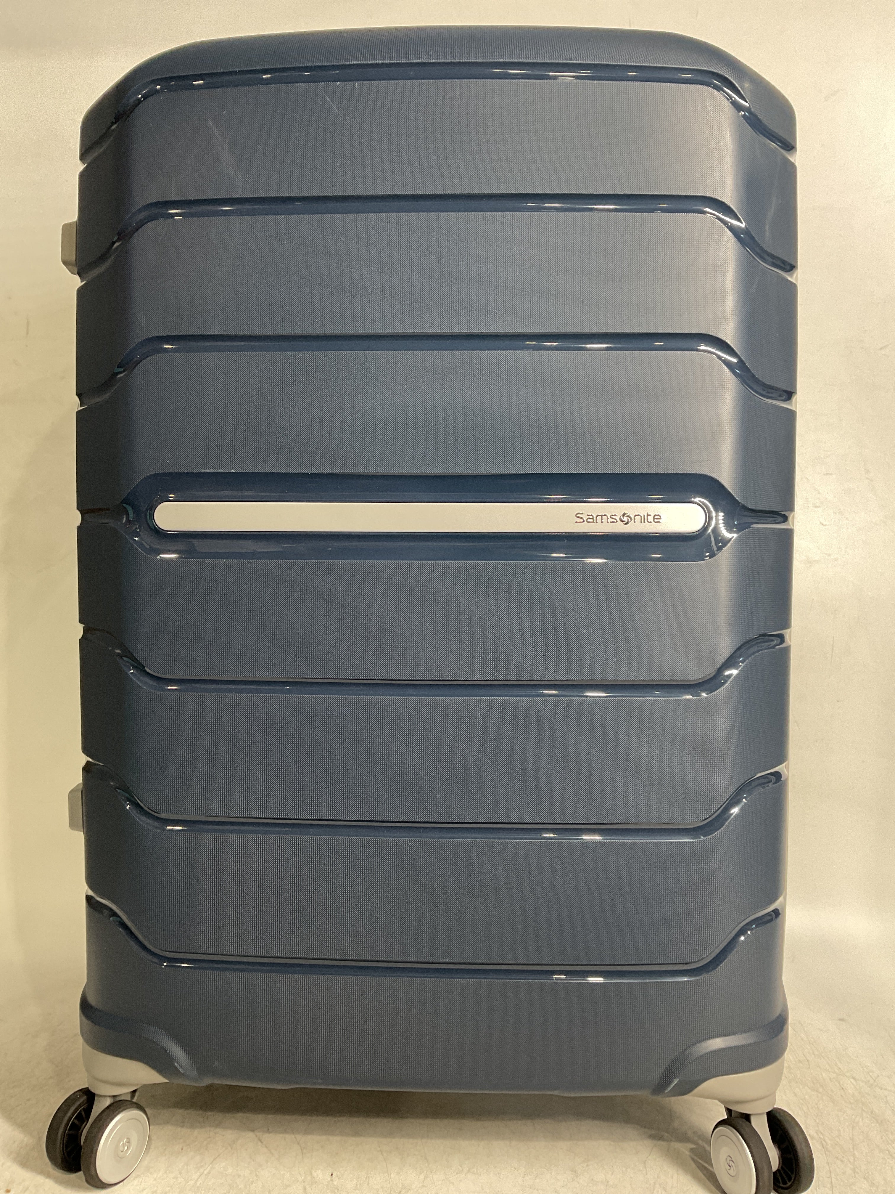 Samsonite Freeform Hardside Expandable with Double Spinner Wheels ( Navy , Checked-Large 28-Inch ) Navy Checked Large 28 Inch U19