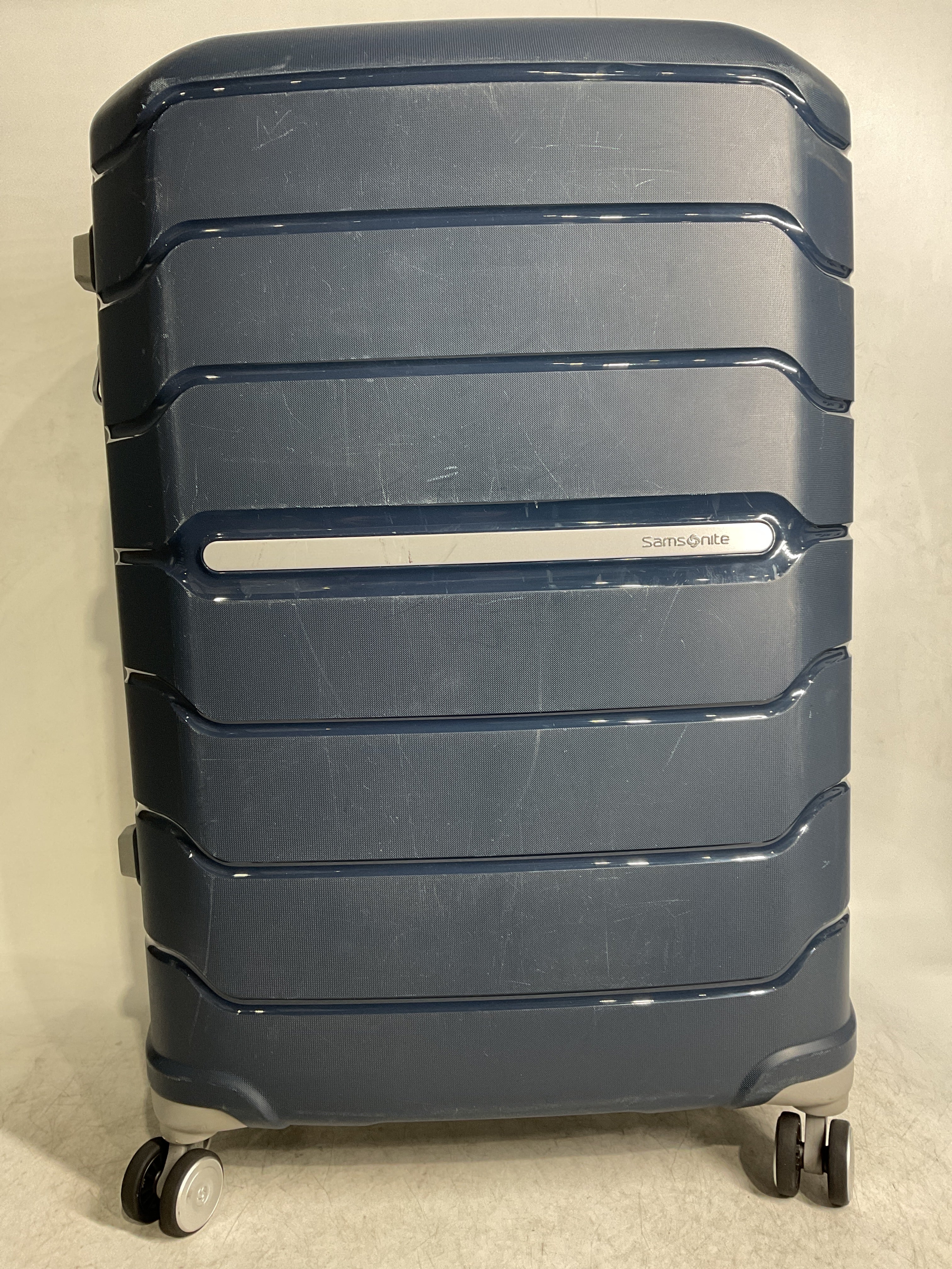 Samsonite Freeform Hardside Expandable with Double Spinner Wheels ( Navy , Checked-Large 28-Inch ) Navy Checked Large 28 Inch U22