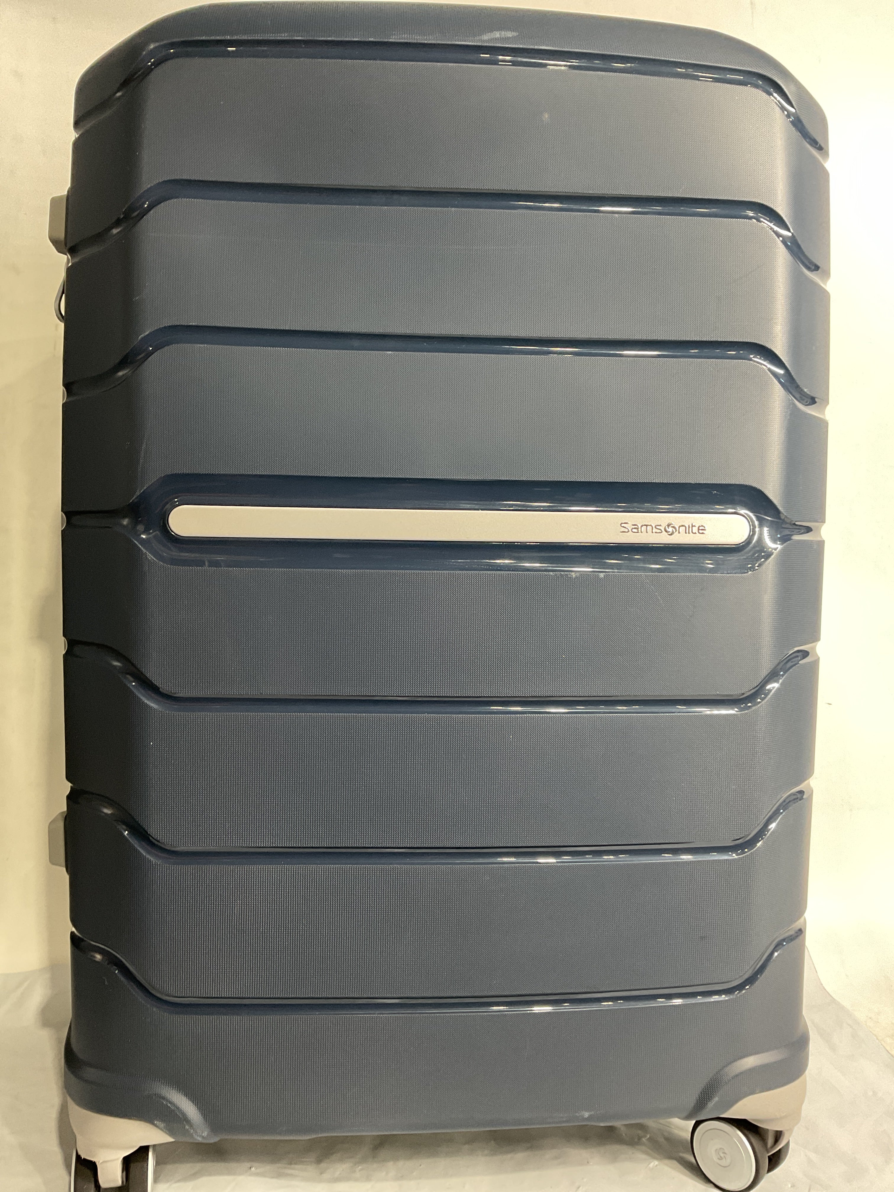 Samsonite Freeform Hardside Expandable with Double Spinner Wheels ( Navy , Checked-Large 28-Inch ) Navy Checked Large 28 Inch U23