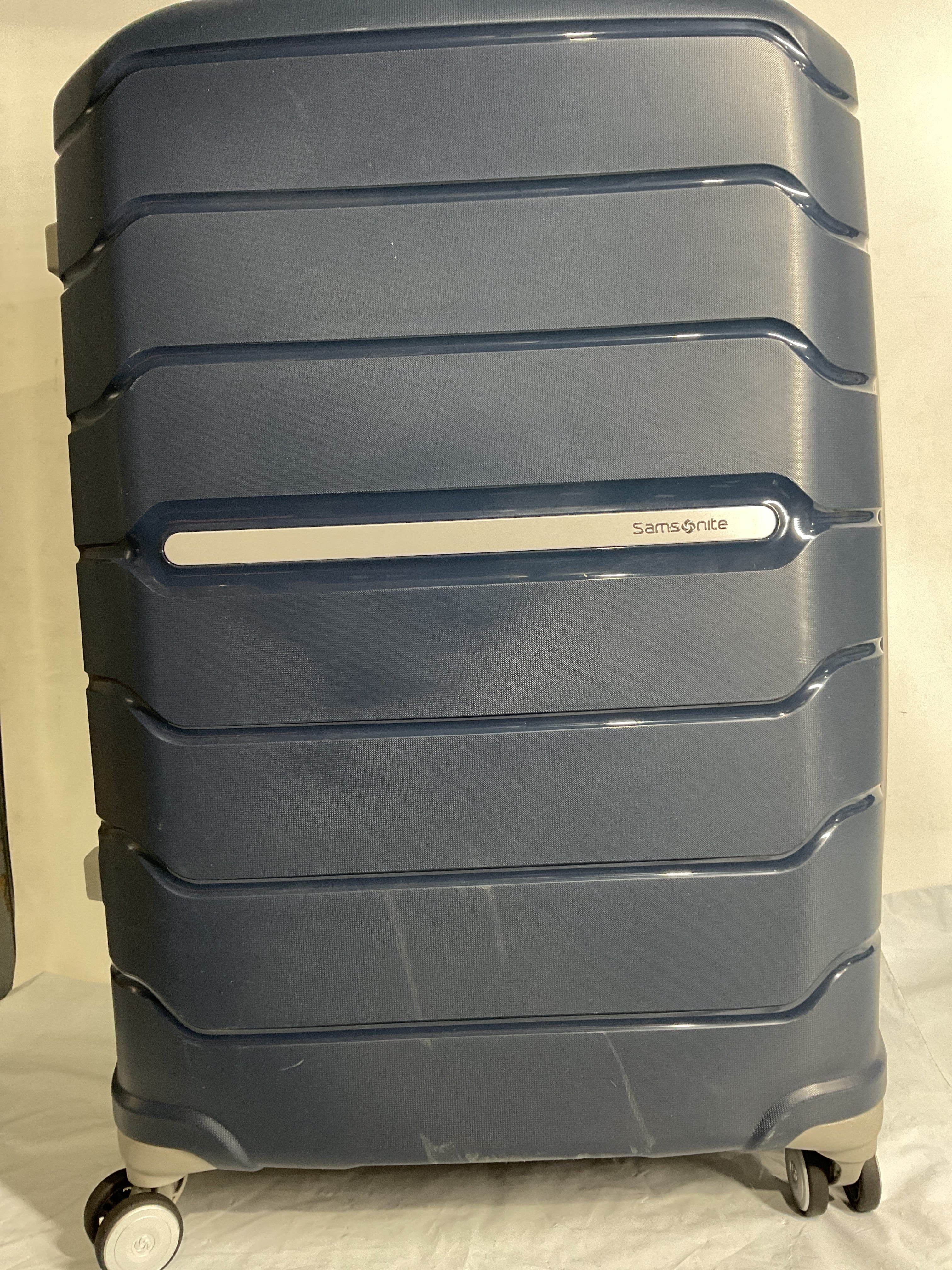 Samsonite Freeform Hardside Expandable with Double Spinner Wheels ( Navy , Checked-Large 28-Inch ) Navy Checked Large 28 Inch U24