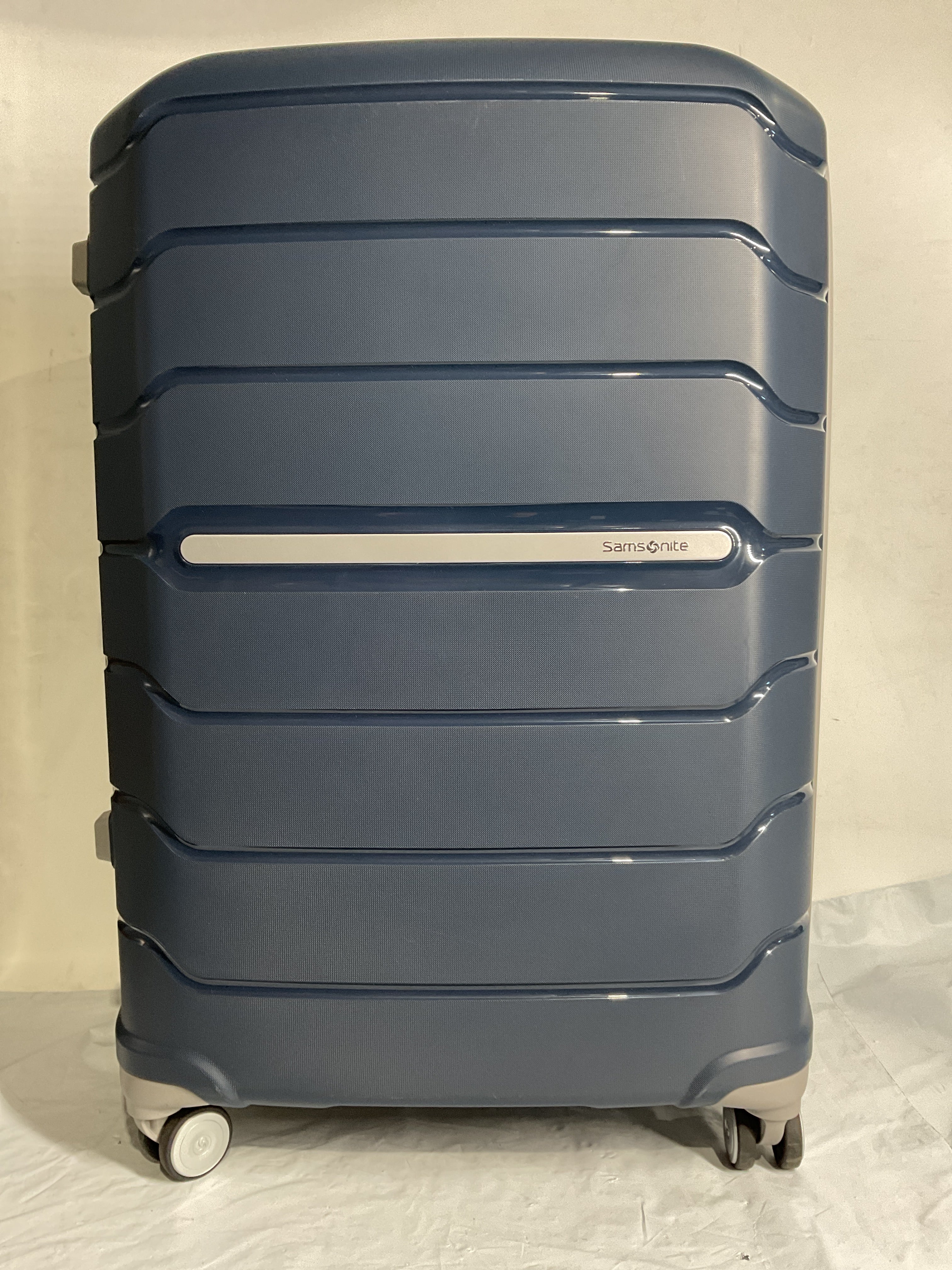 Samsonite Freeform Hardside Expandable with Double Spinner Wheels ( Navy , Checked-Large 28-Inch ) Navy Checked Large 28 Inch U25