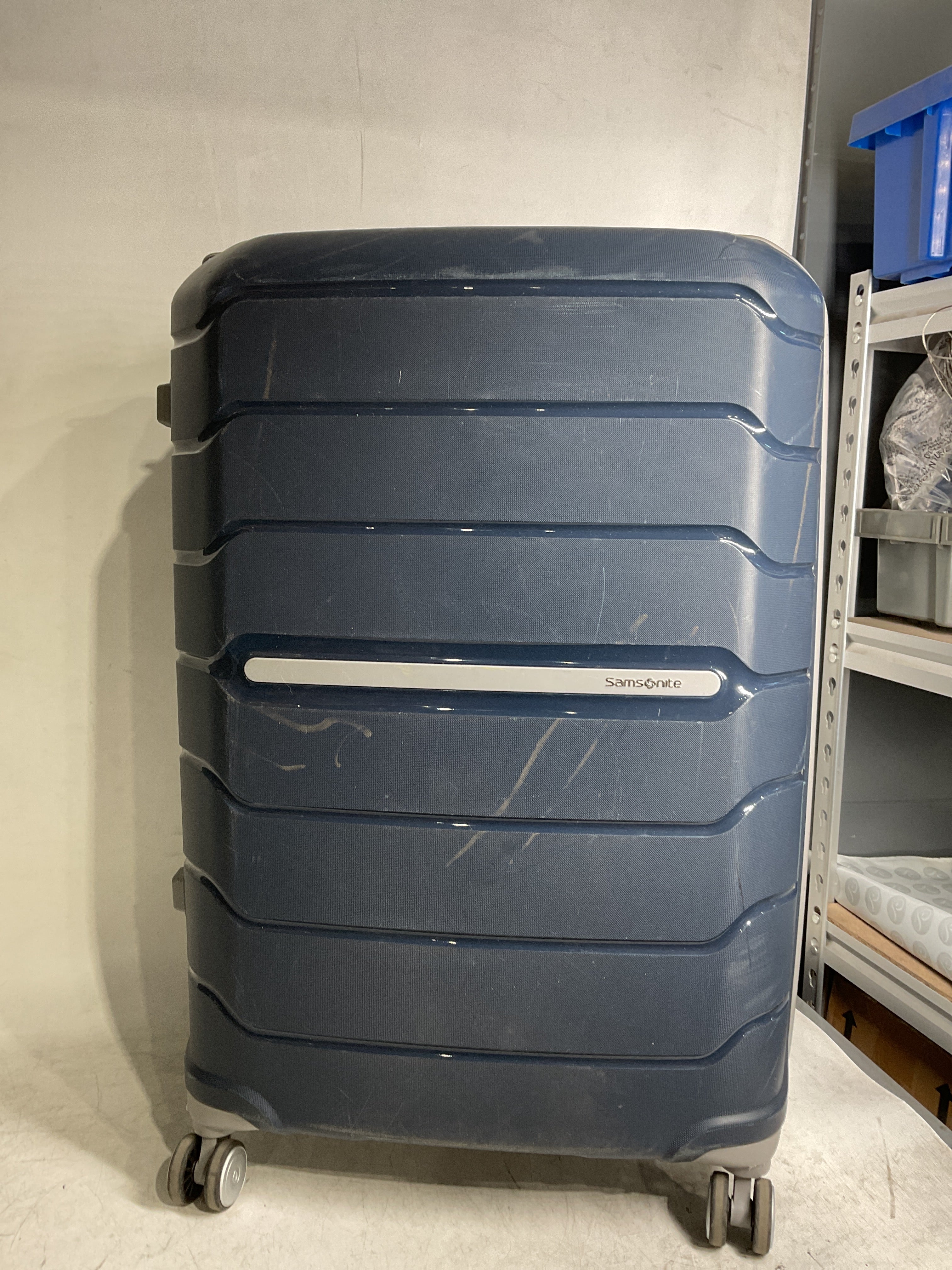 Samsonite Freeform Hardside Expandable with Double Spinner Wheels ( Navy , Checked-Large 28-Inch ) Navy Checked Large 28 Inch U7