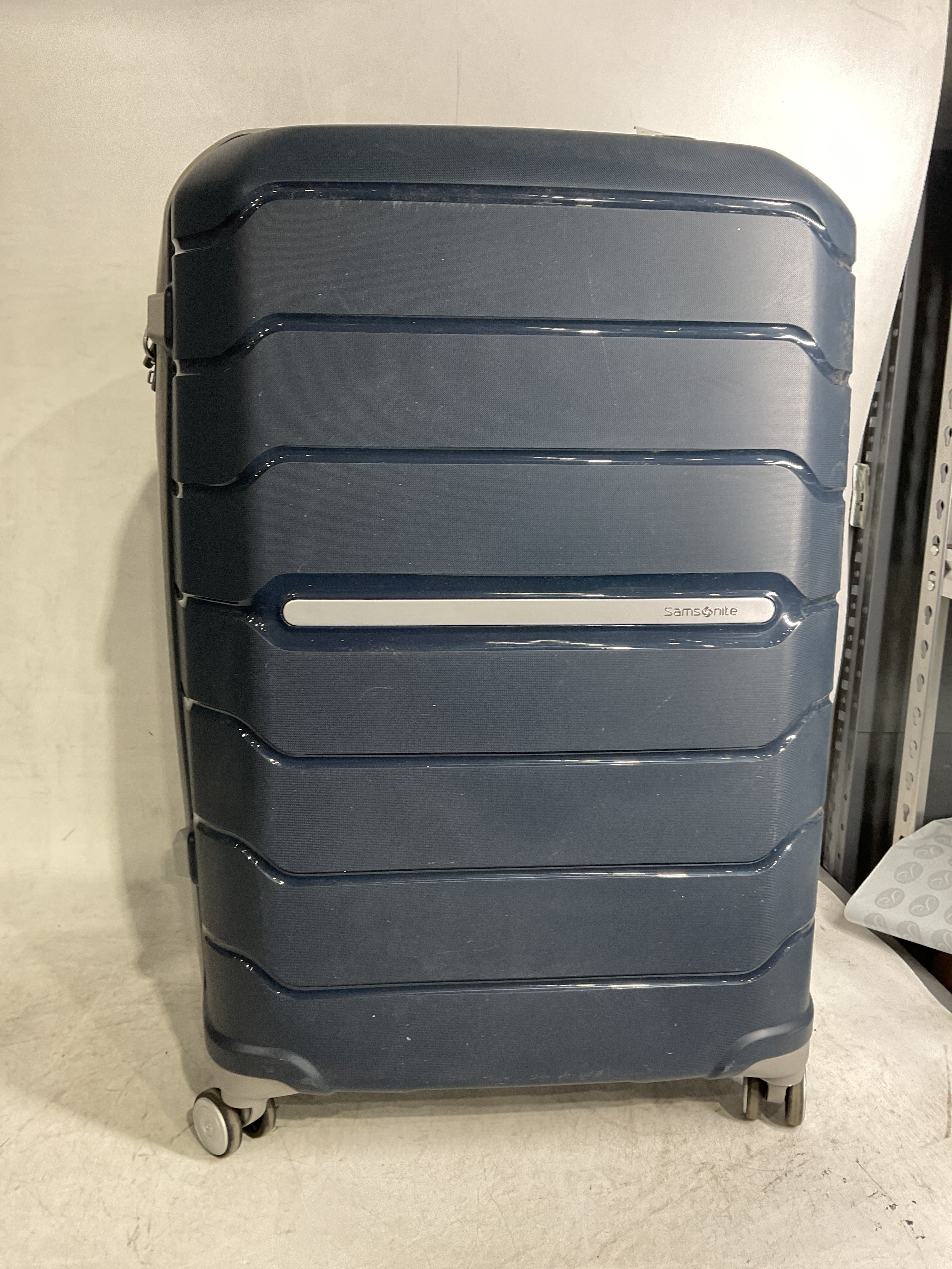 Samsonite Freeform Hardside Expandable with Double Spinner Wheels ( Navy , Checked-Large 28-Inch ) Navy Checked Large 28 Inch U9