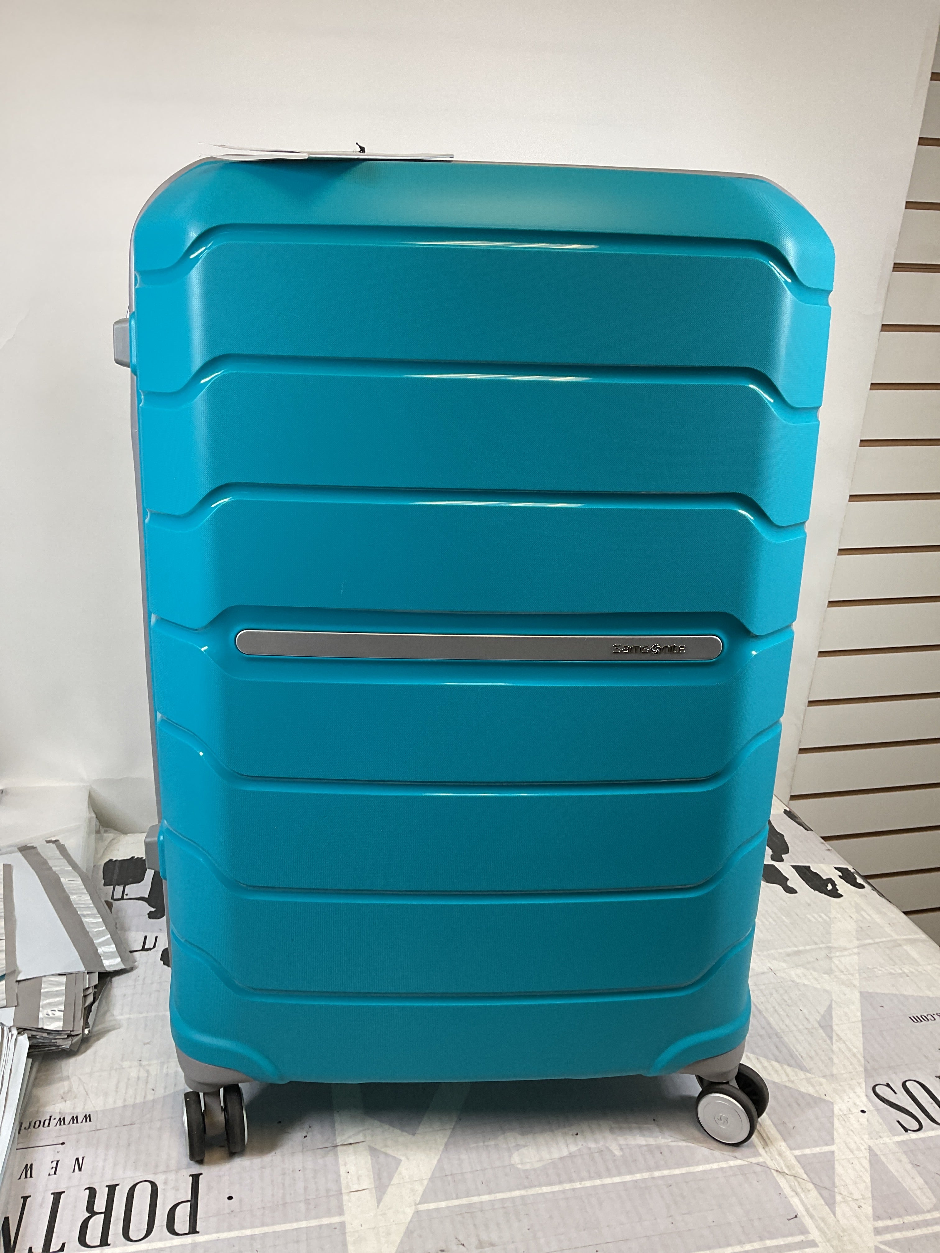 Samsonite Freeform Hardside Expandable with Double Spinner Wheels ( Ocean Blue , Checked-Large Spinner ) Ocean Blue Checked Large Spinner U11
