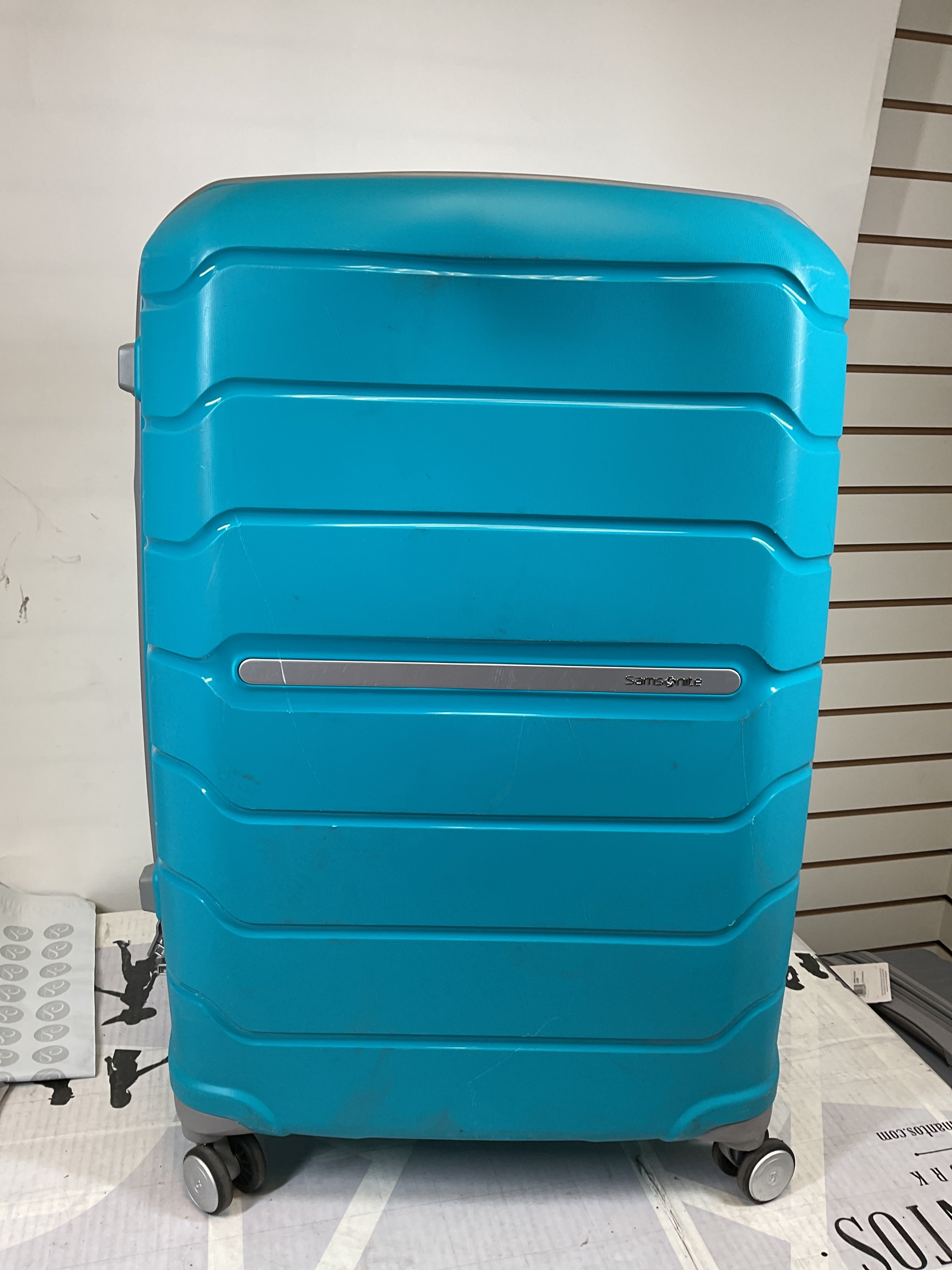 Samsonite Freeform Hardside Expandable with Double Spinner Wheels ( Ocean Blue , Checked-Large Spinner ) Ocean Blue Checked Large Spinner U12