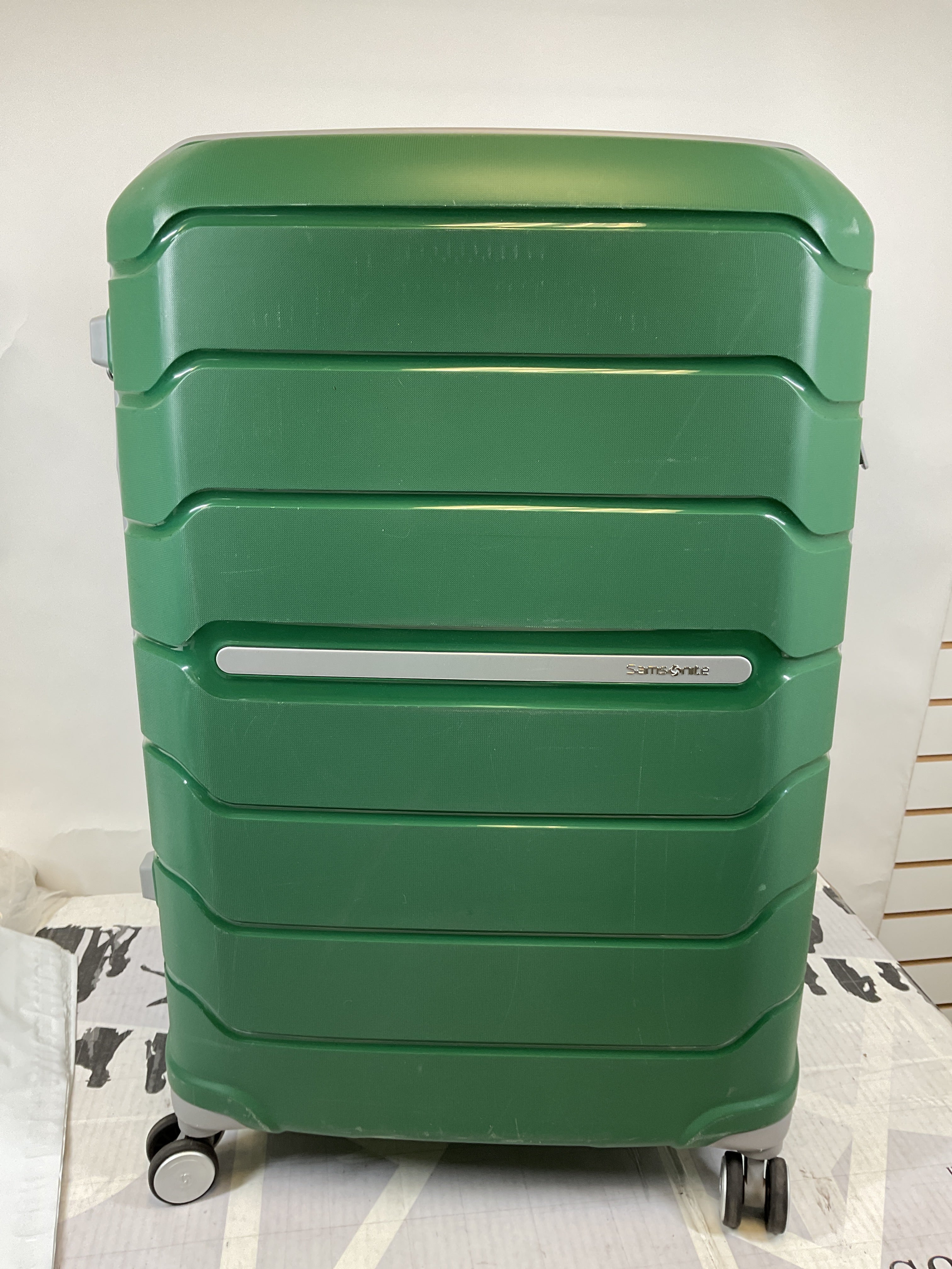Samsonite Freeform Hardside Expandable with Double Spinner Wheels ( Pine Green , Checked-Large Spinner ) Pine Green Checked Large Spinner U9