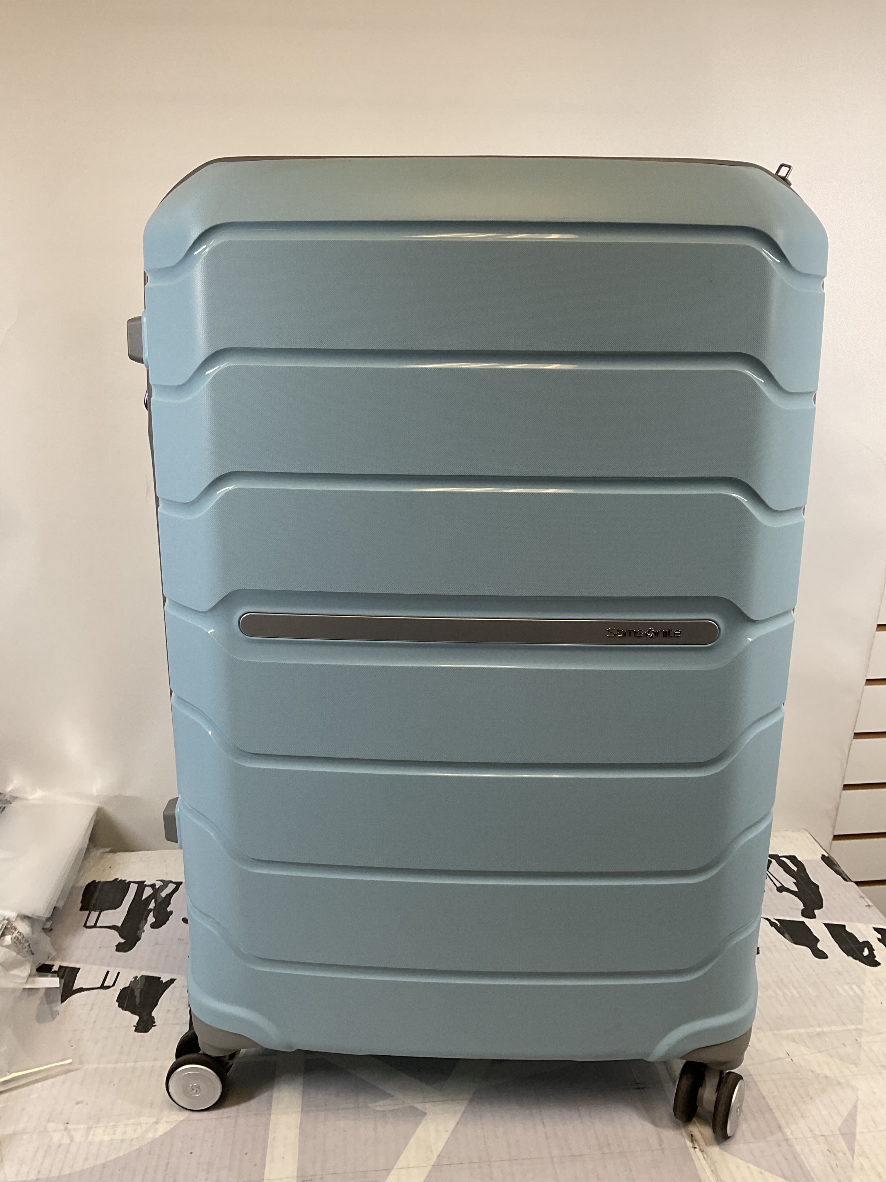 Samsonite Freeform Hardside Expandable with Double Spinner Wheels ( Sky Blue , Checked-Large Spinner ) Sky Blue Checked Large Spinner U4