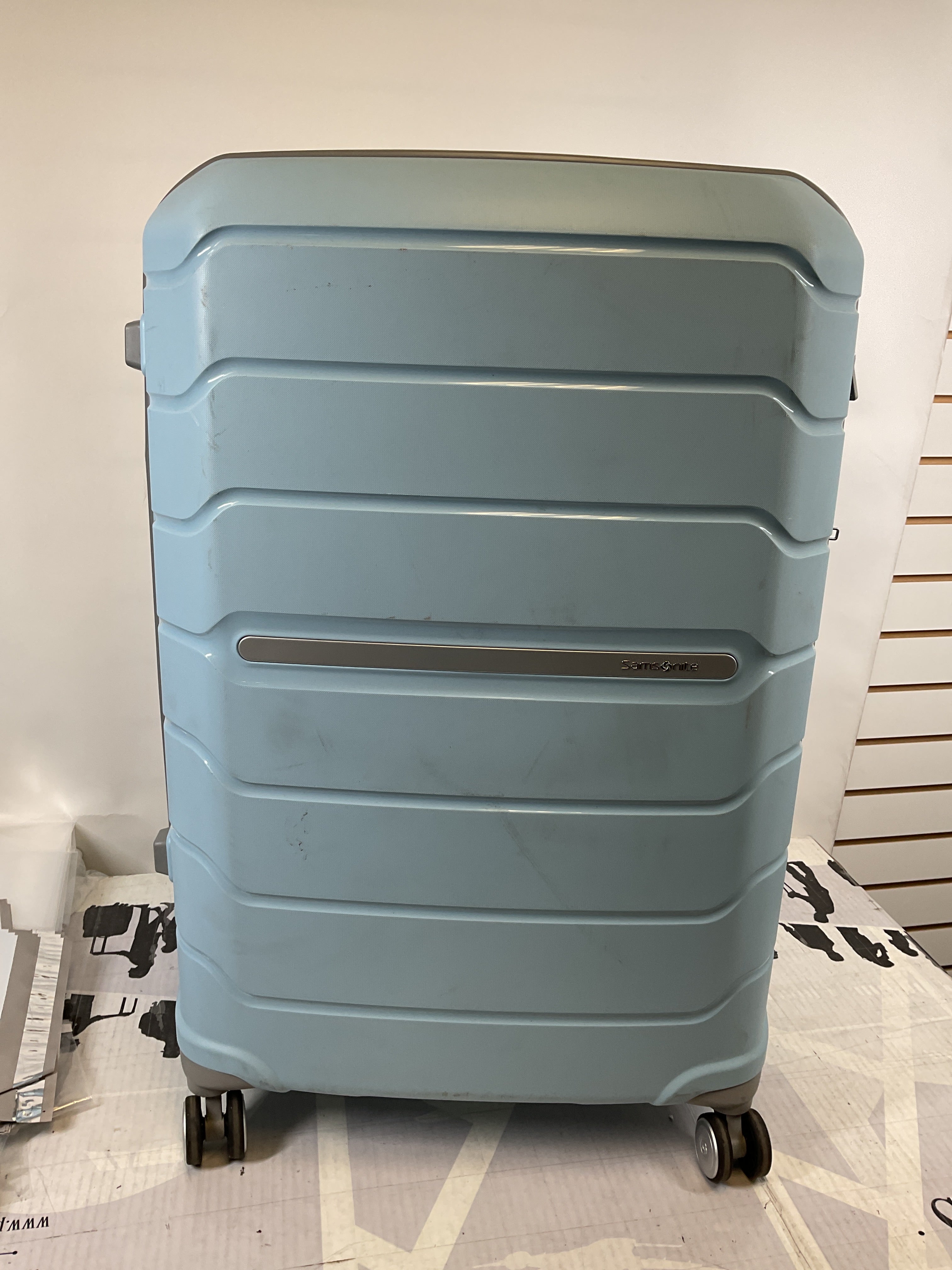 Samsonite Freeform Hardside Expandable with Double Spinner Wheels ( Sky Blue , Checked-Large Spinner ) Sky Blue Checked Large Spinner U5