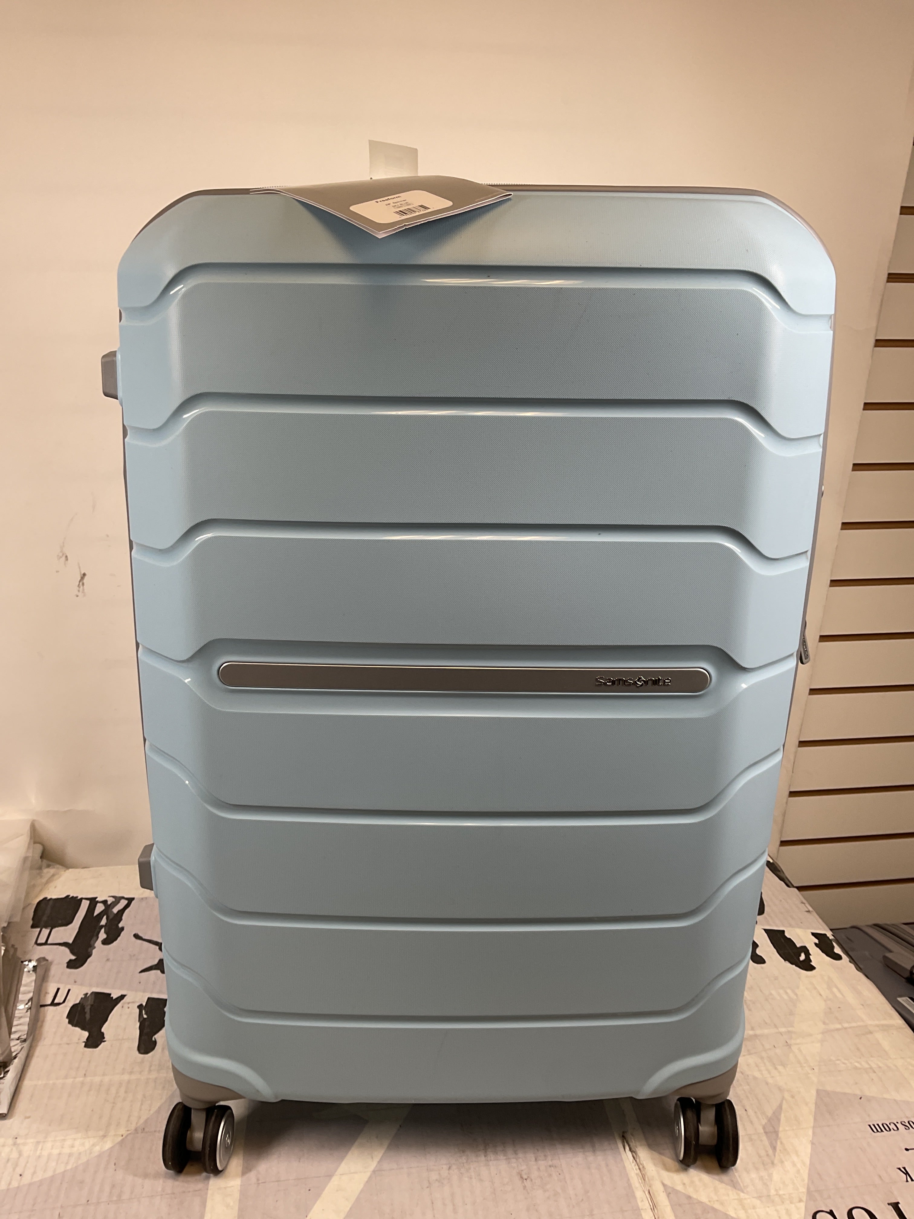 Samsonite Freeform Hardside Expandable with Double Spinner Wheels ( Sky Blue , Checked-Large Spinner ) Sky Blue Checked Large Spinner U6
