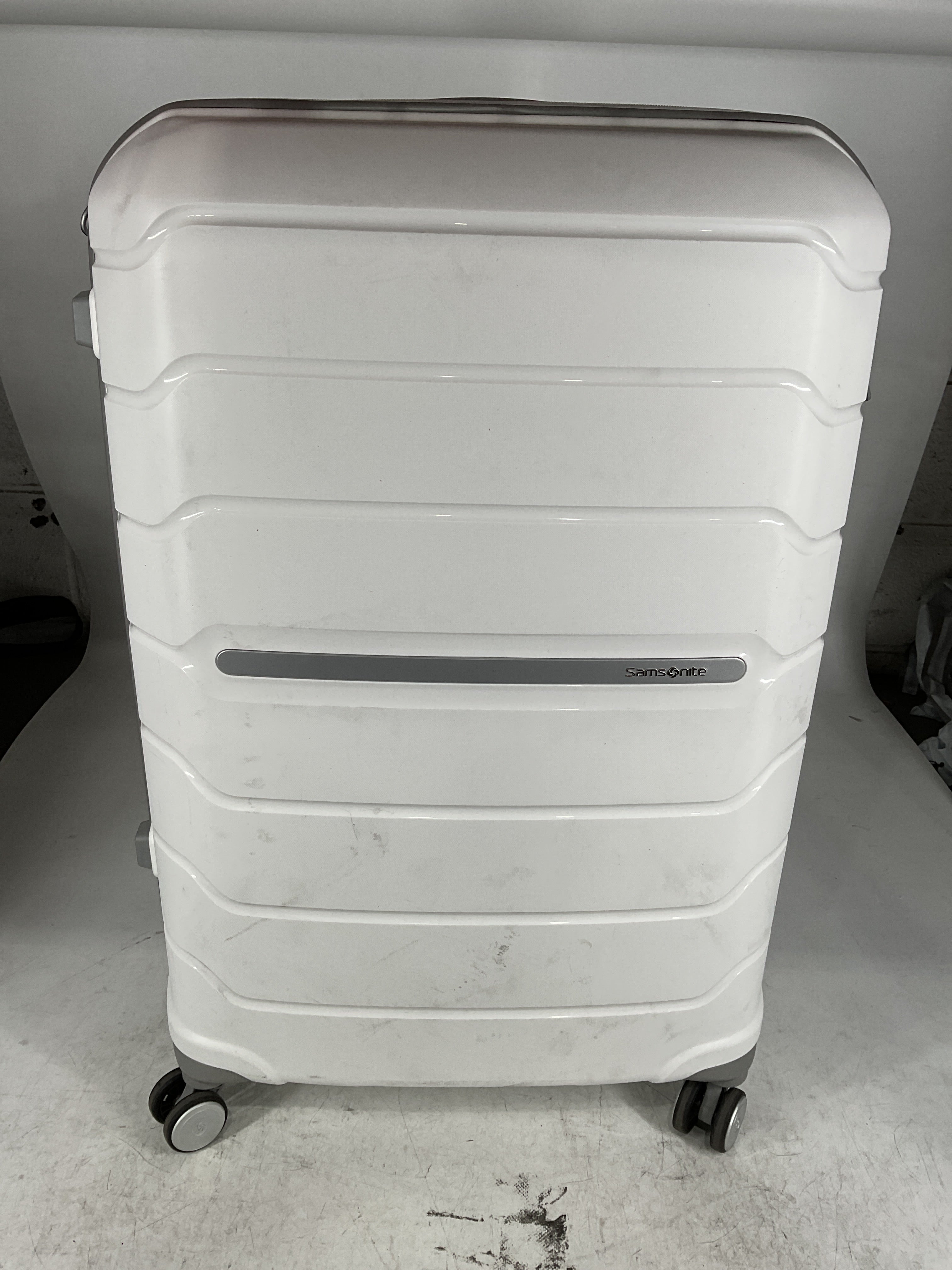 Samsonite Freeform Hardside 28-Inch Spinner U5