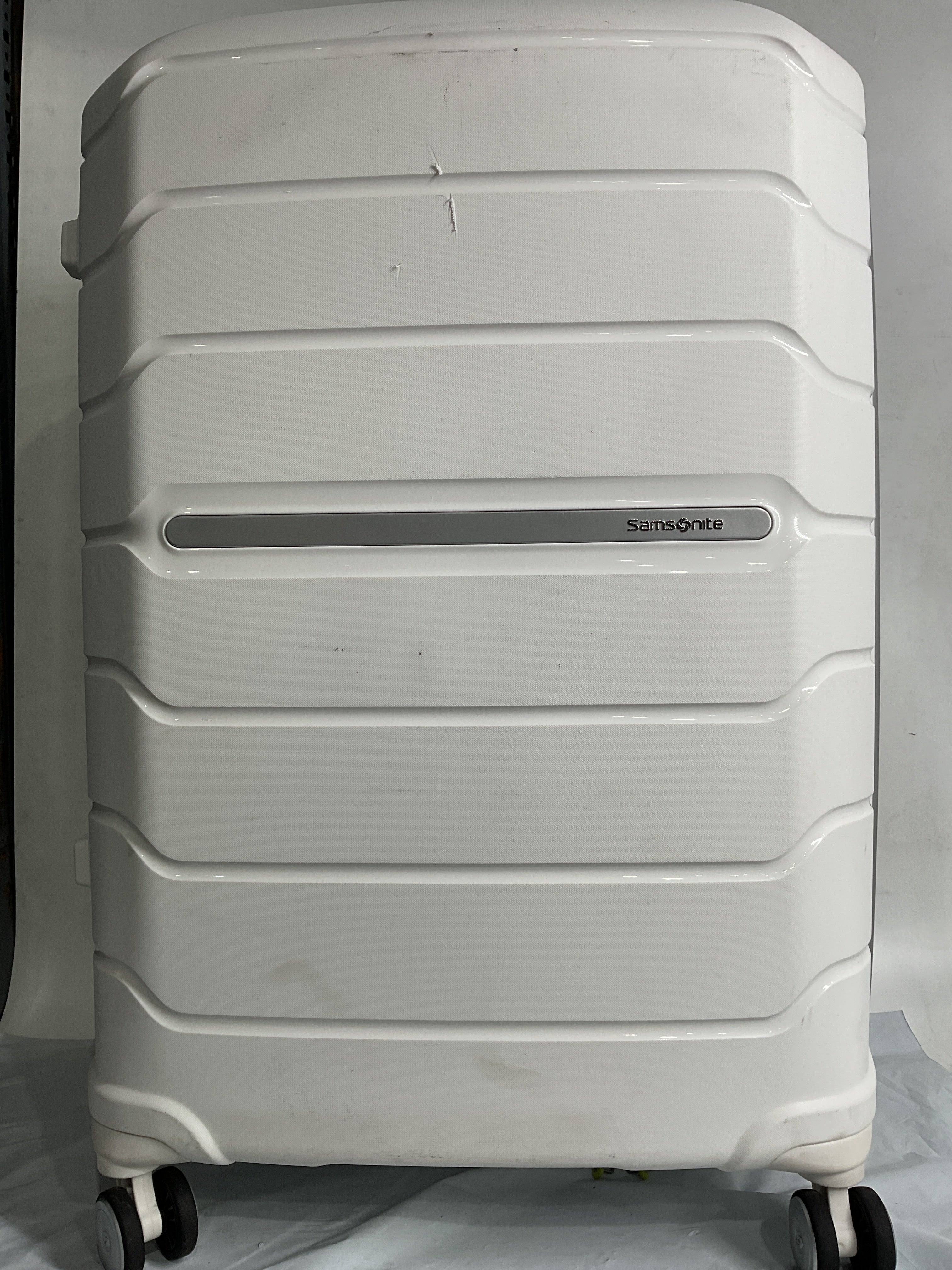 Samsonite Freeform Hardside Expandable with Double Spinner Wheels ( White/Grey , Checked-Large 28-Inch ) White/Grey Checked Large 28 Inch U8