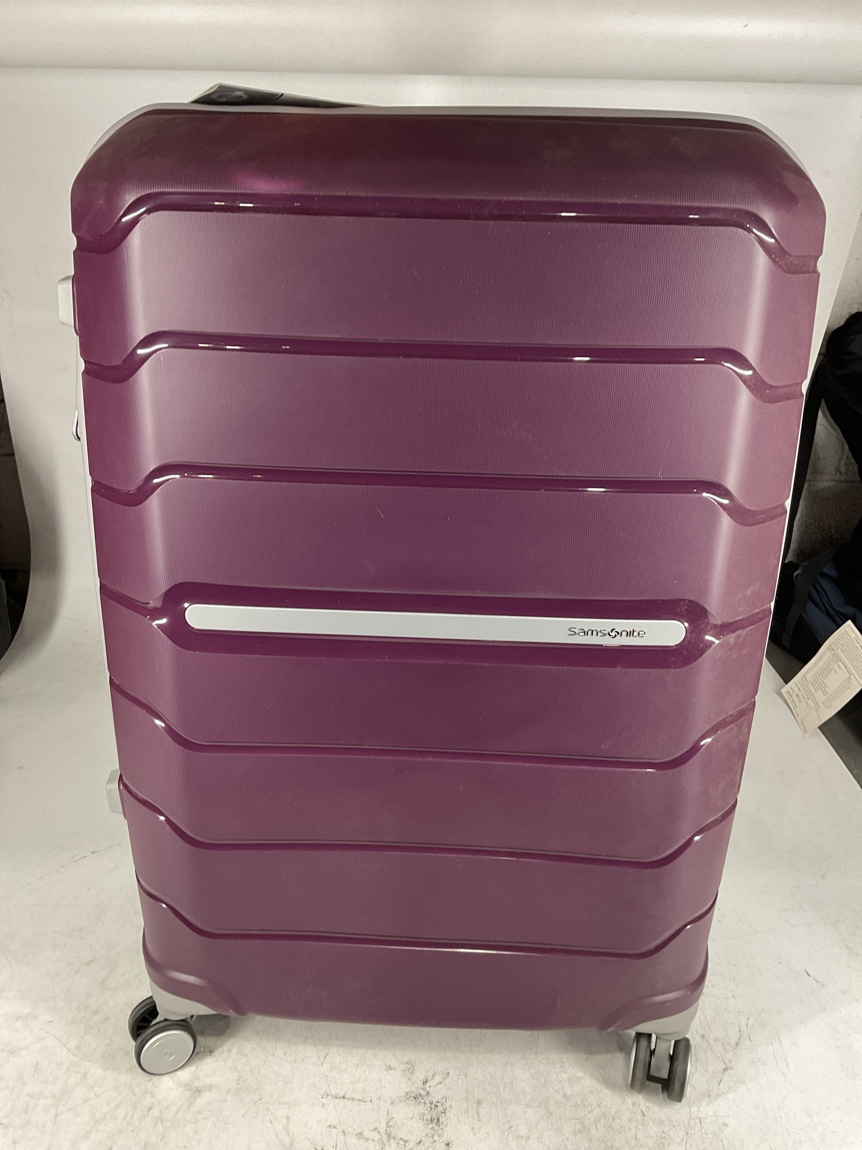 Samsonite Freeform Hardside 28-Inch Spinner U9