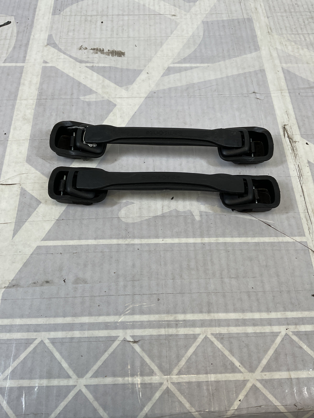 Samsonite Freeform Set of Handles U53