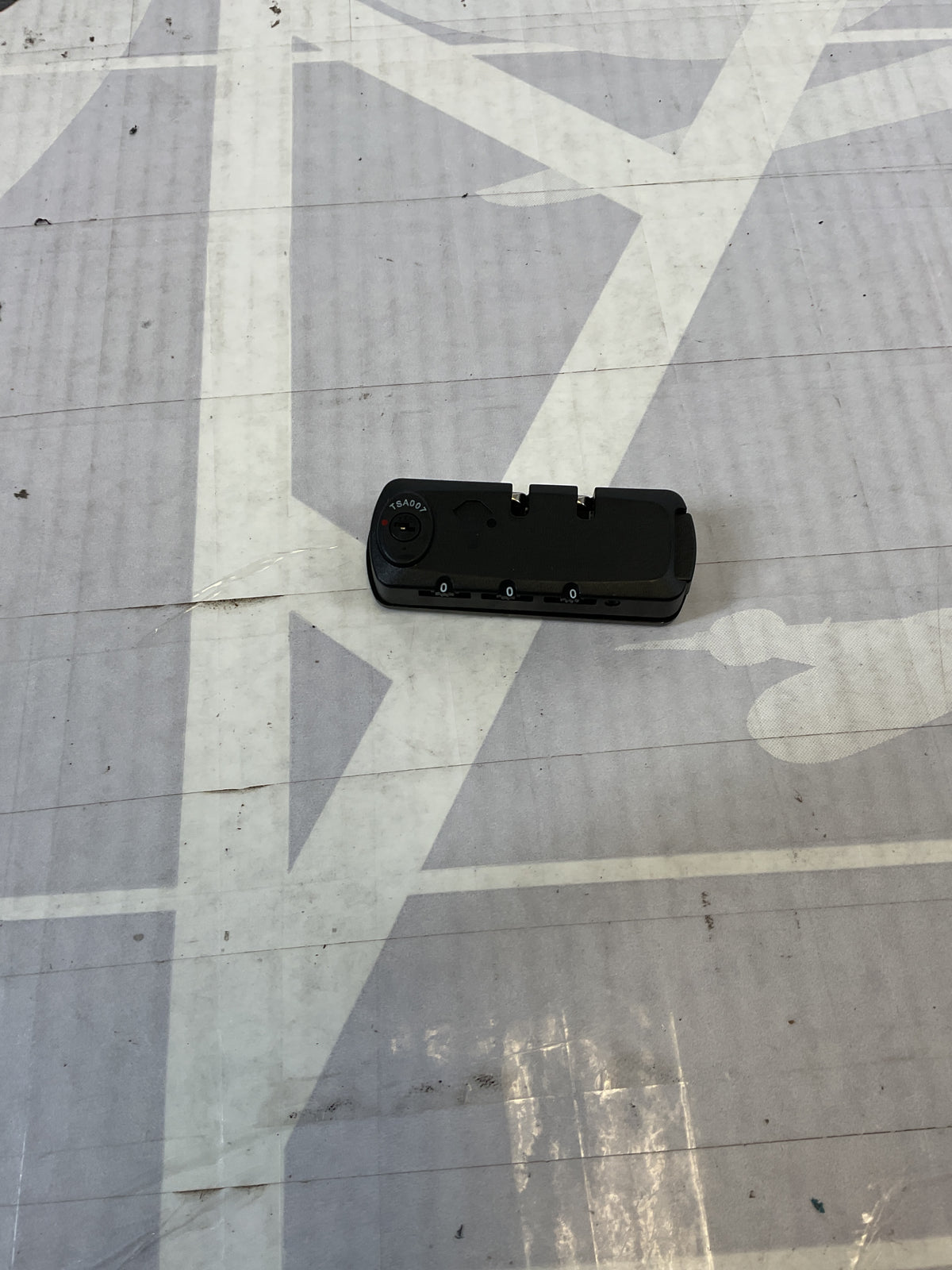 Samsonite Winfield 3 DLX Lock U30