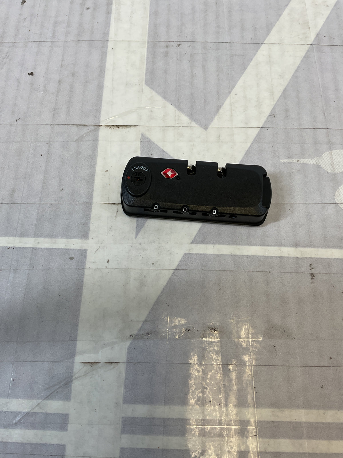Samsonite Winfield 2 Lock U34