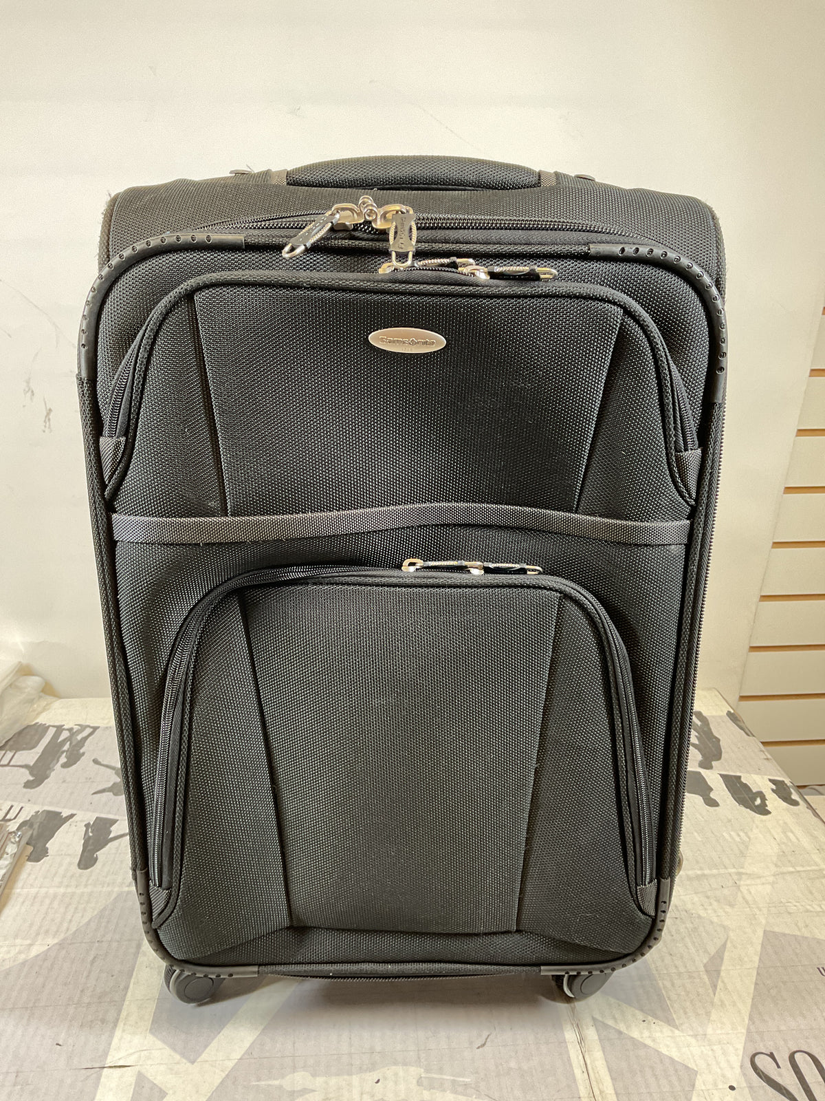 Samsonite 21 in Carry On Black U13