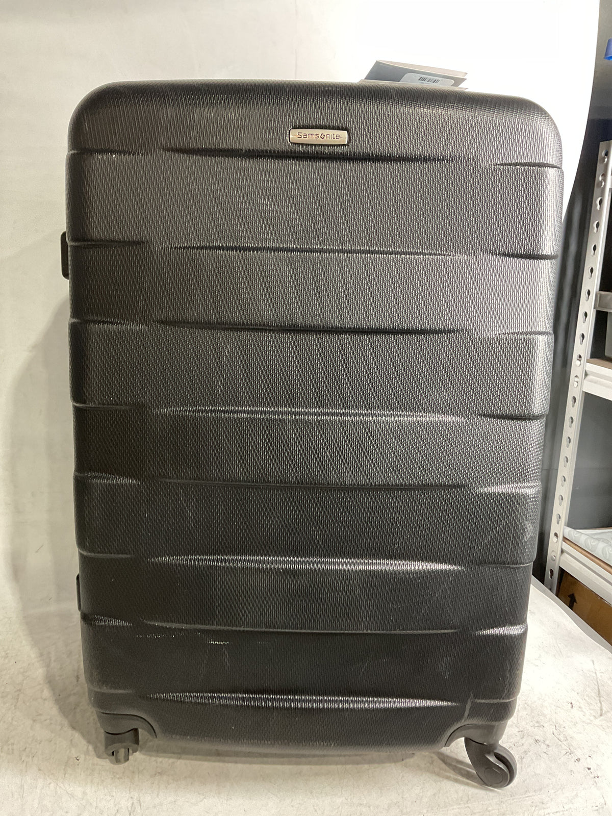 Samsonite 28 in Large Black Checked In Luggage  U5