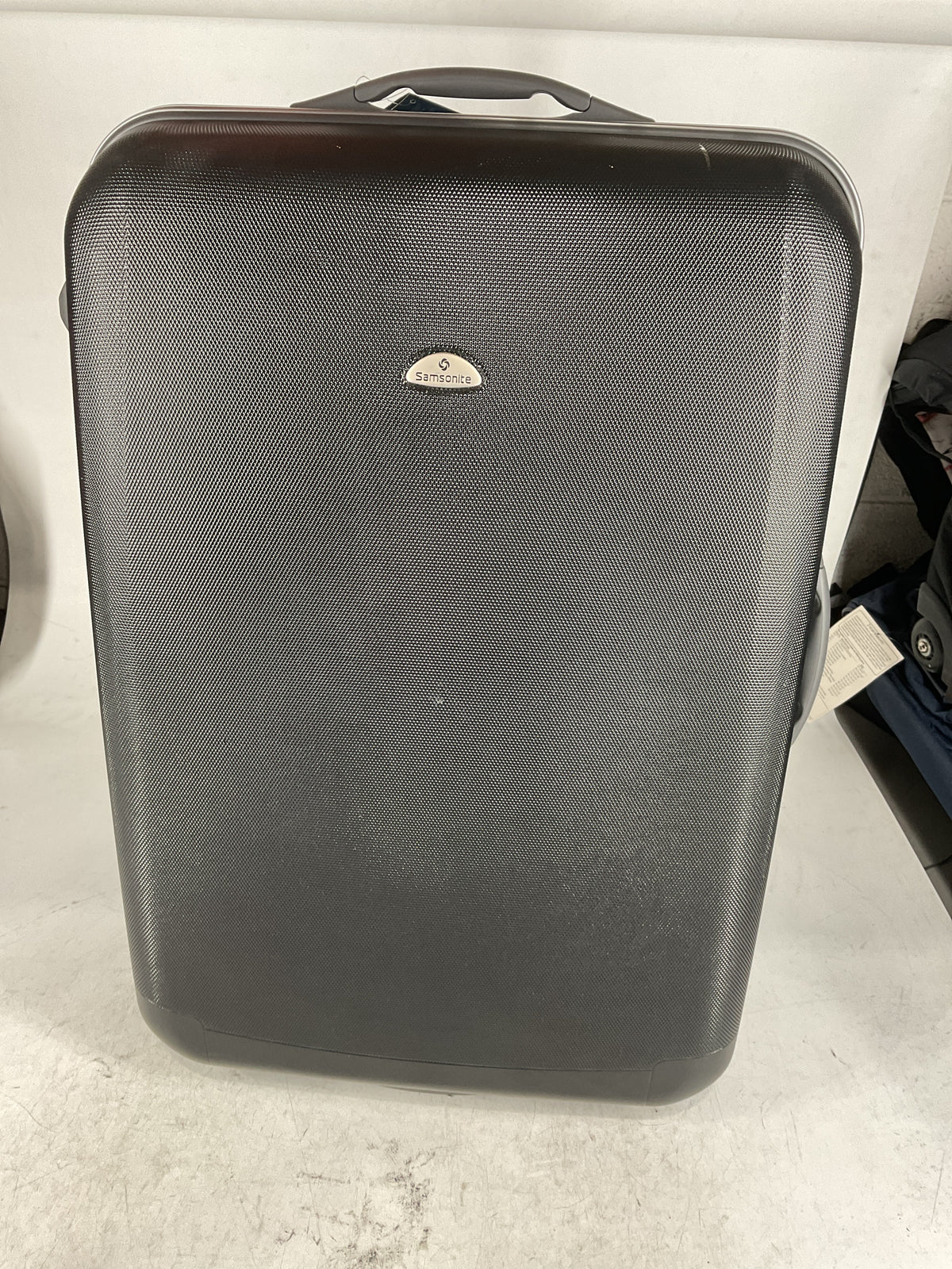 Samsonite Large 2 Wheel Suitcase U1