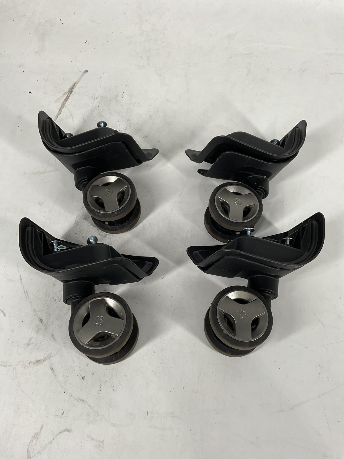 Samsonite Octiv Large Set of 4 Wheels U55