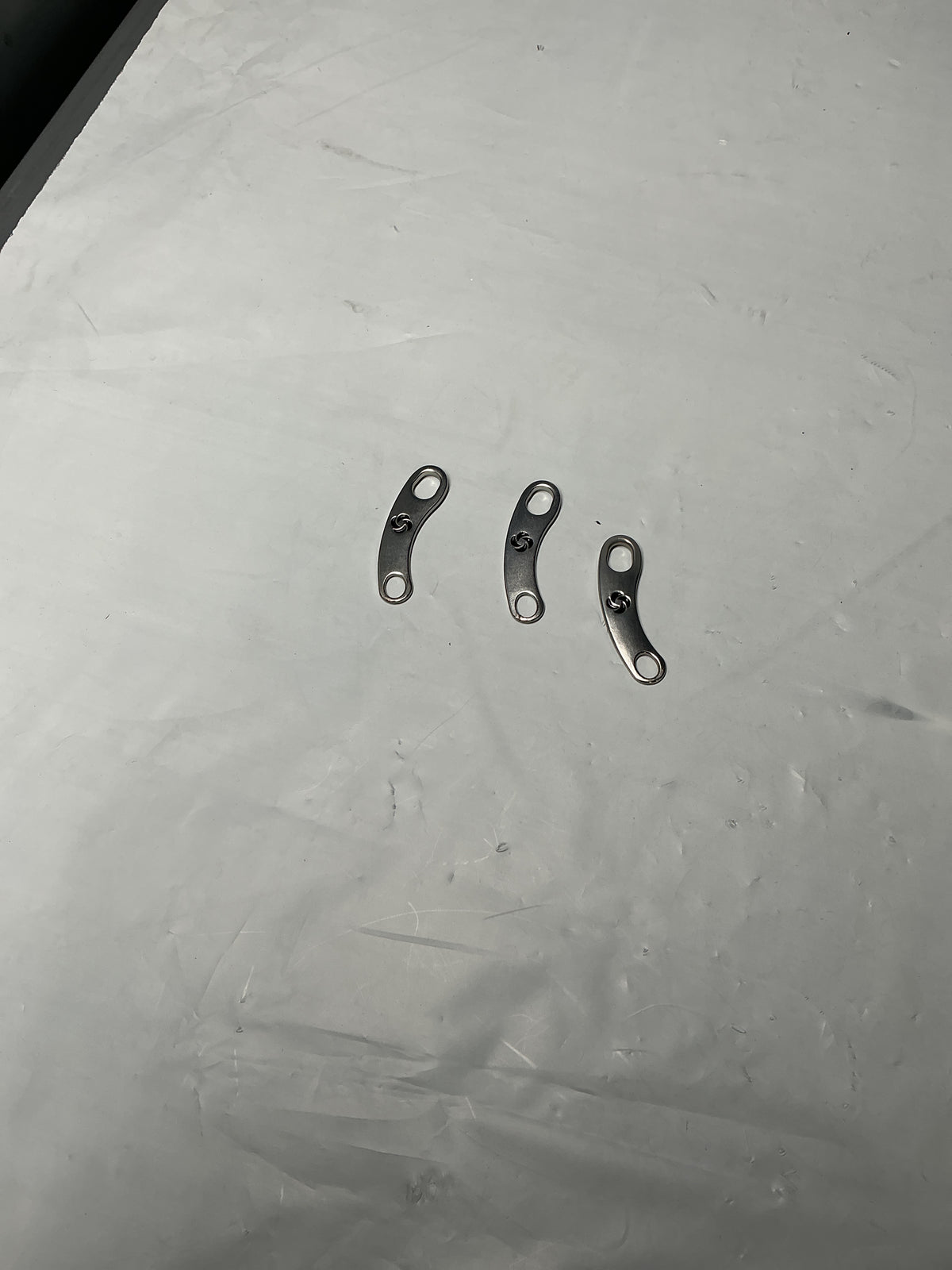 Samsonite  Winfield 2 Set of Zipper Pulls U11