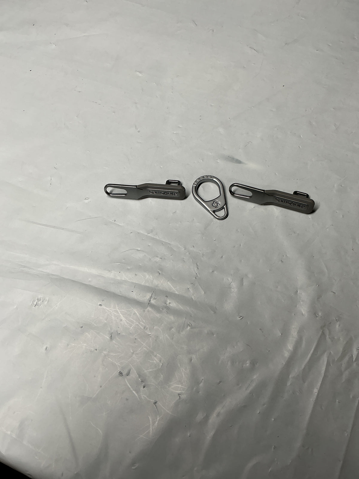 Samsonite Freeform Set of Zipper Pulls U13