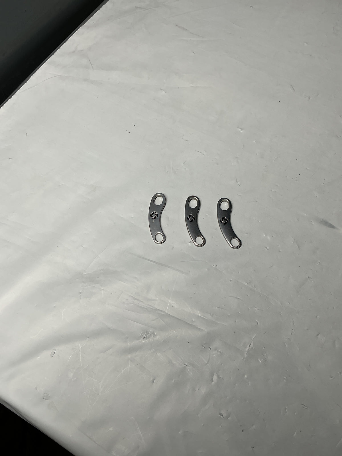 Samsonite Winfield 2 Set Of Zipper Pulls U15