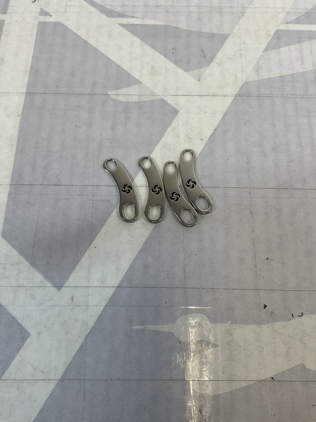 Samsonite Winfield 2 Set of Zipper Pulls U29