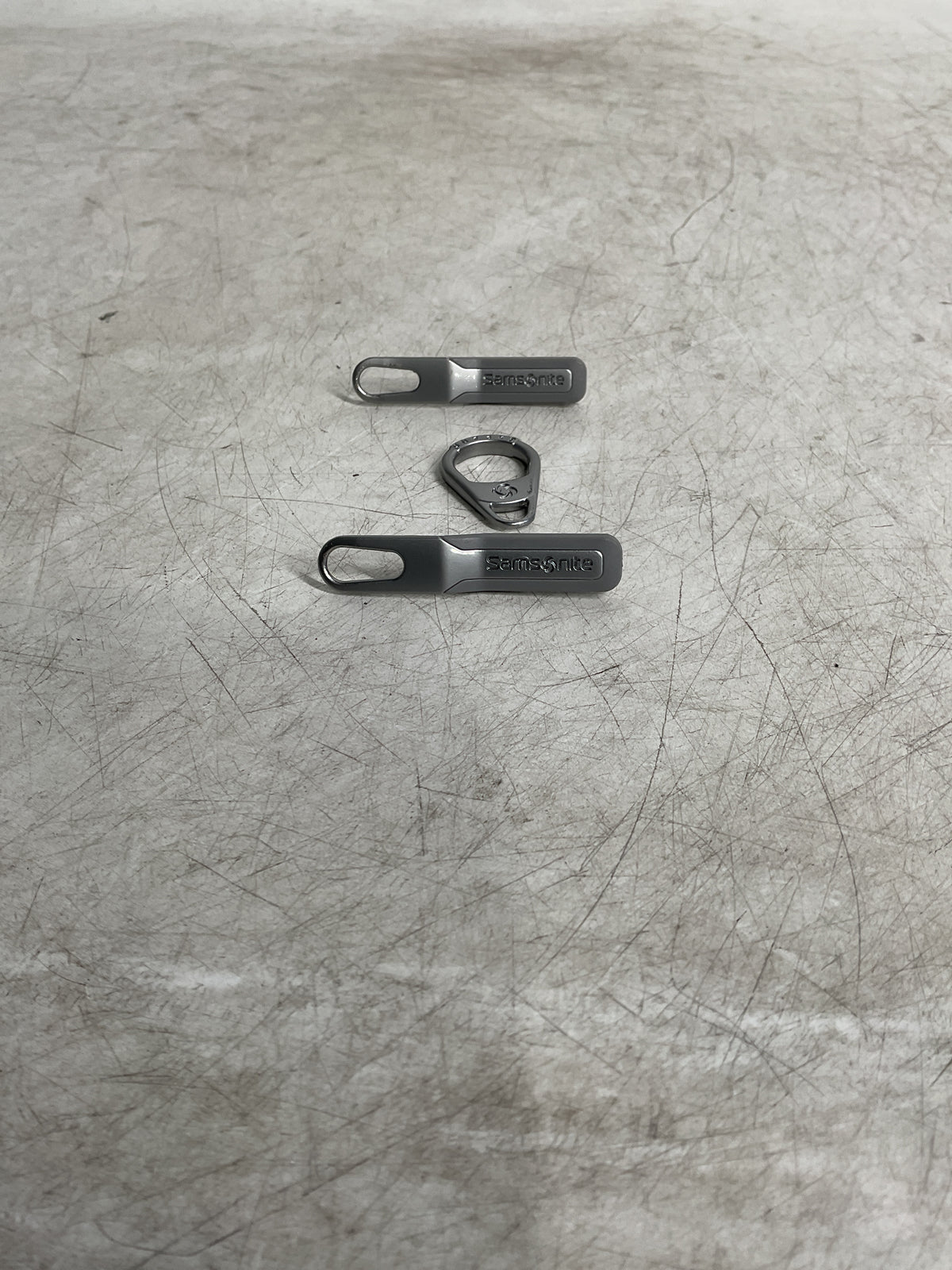 Samsonite Ferrform Set of Zipper Pulls U7