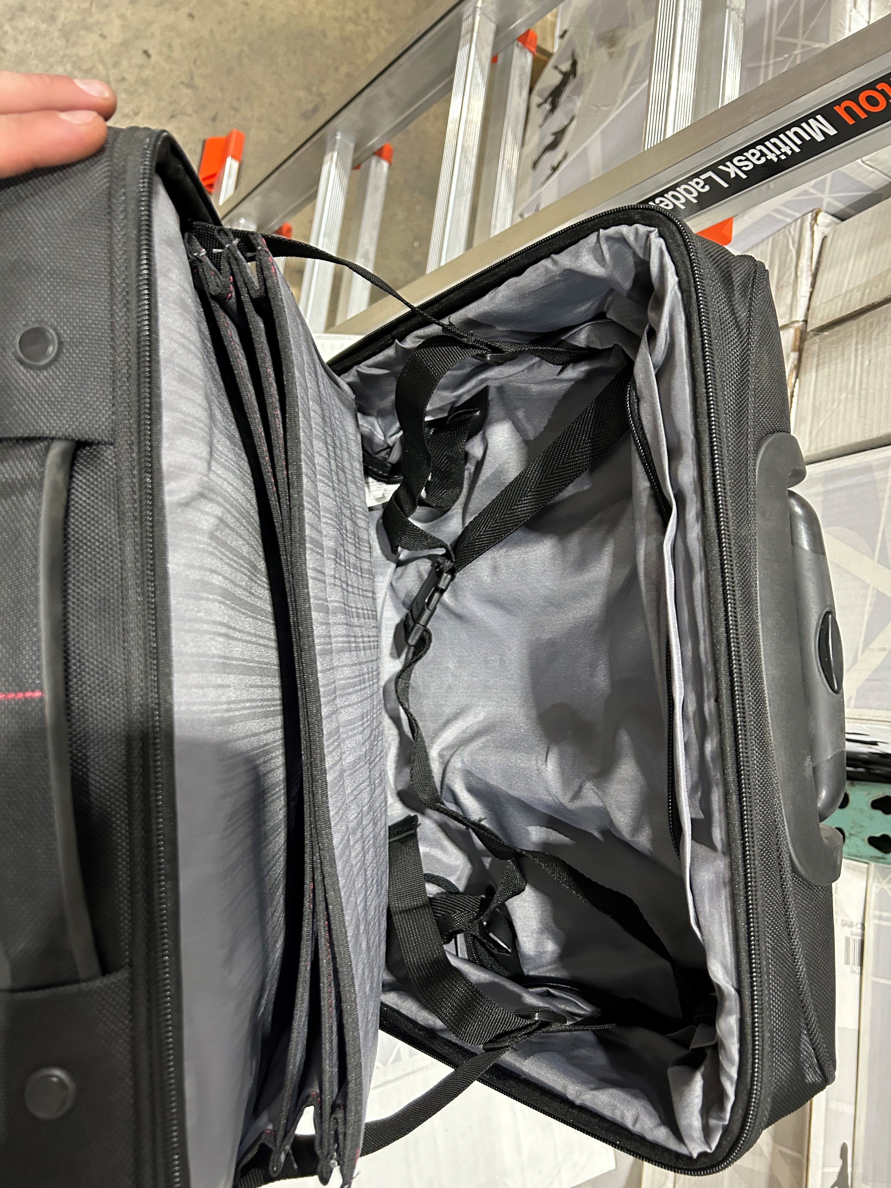 Samsonite Xenon 3.0 Spinner Mobile Office Laptop Bag U3