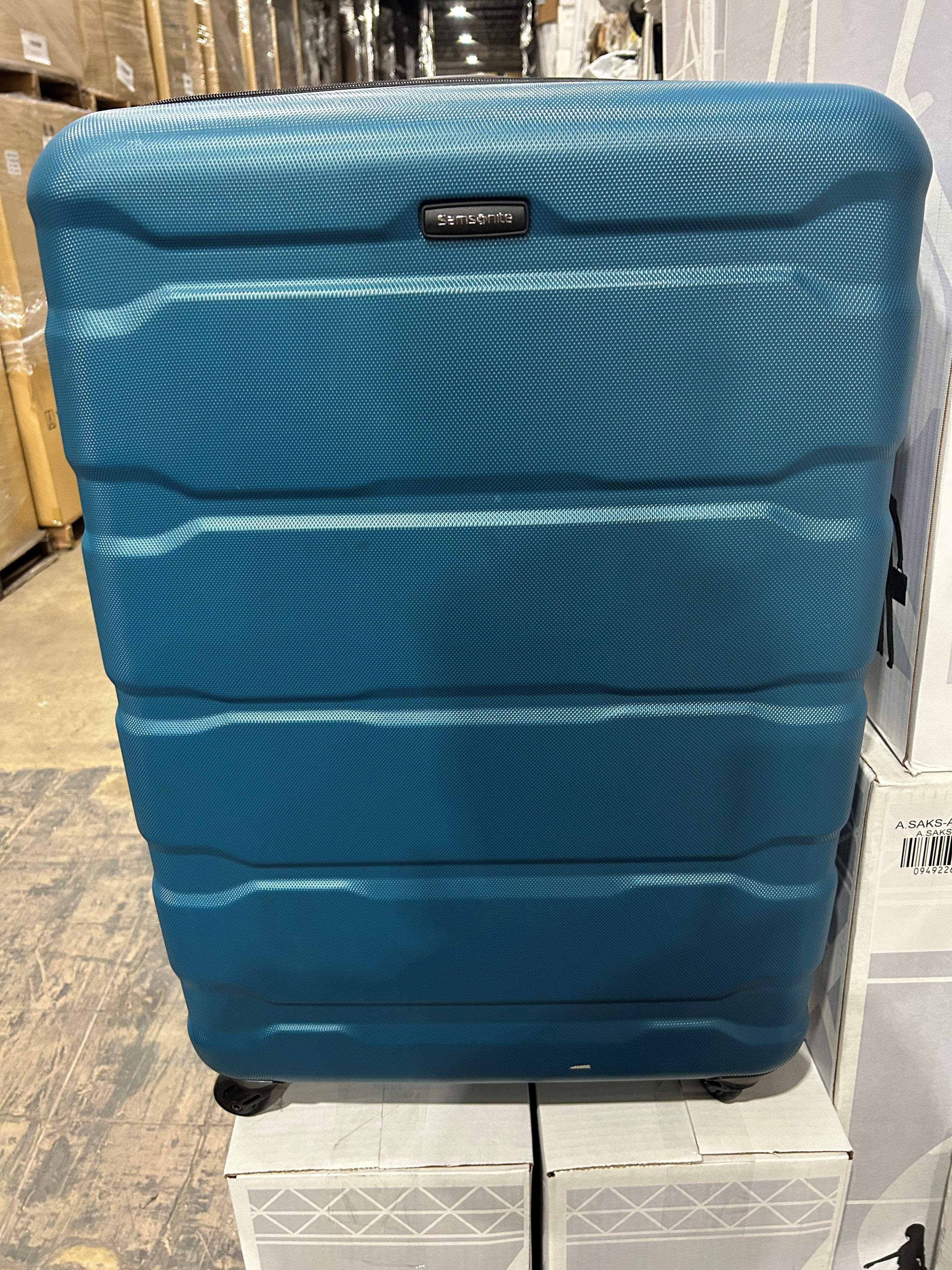 Samsonite Omni Pc Hardside Expandable Luggage with Spinner Wheels U13