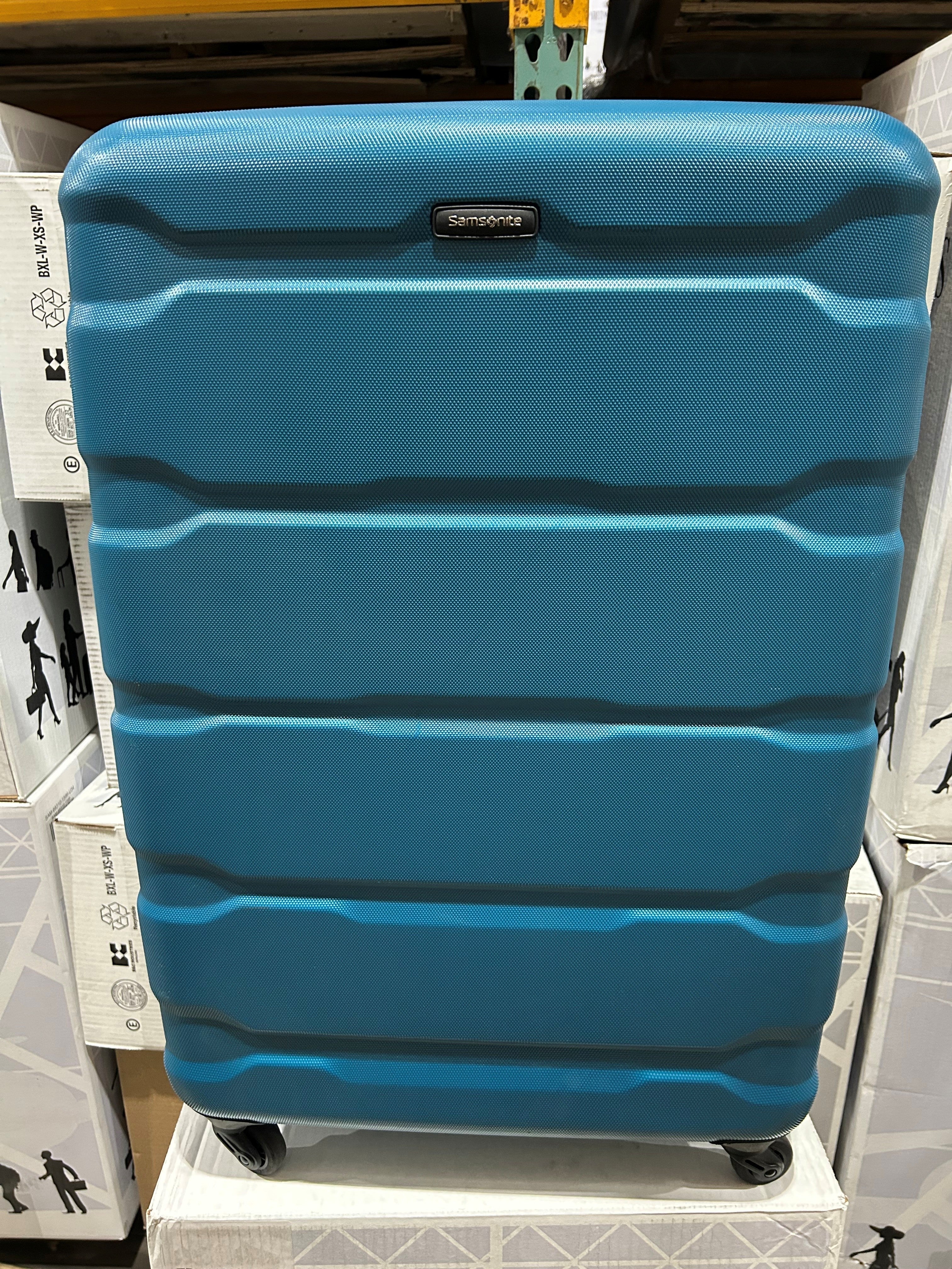 Samsonite Omni Pc Hardside Expandable Luggage with Spinner Wheels U14