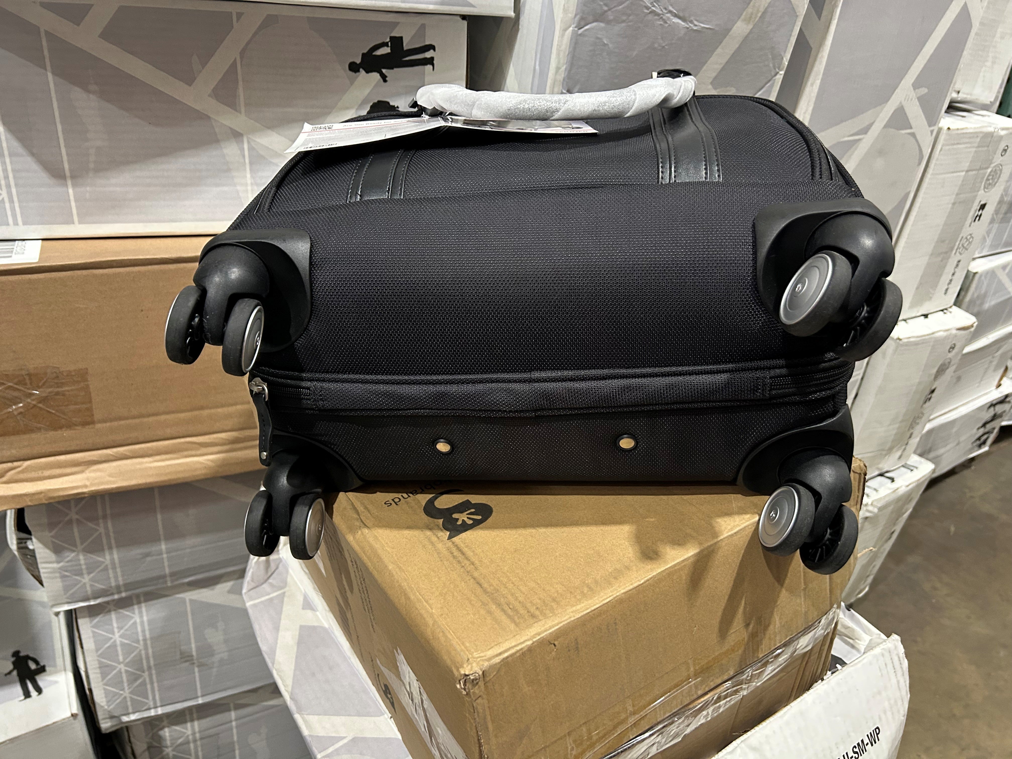 Samsonite Luggage Women's Spinner Mobile Office U29