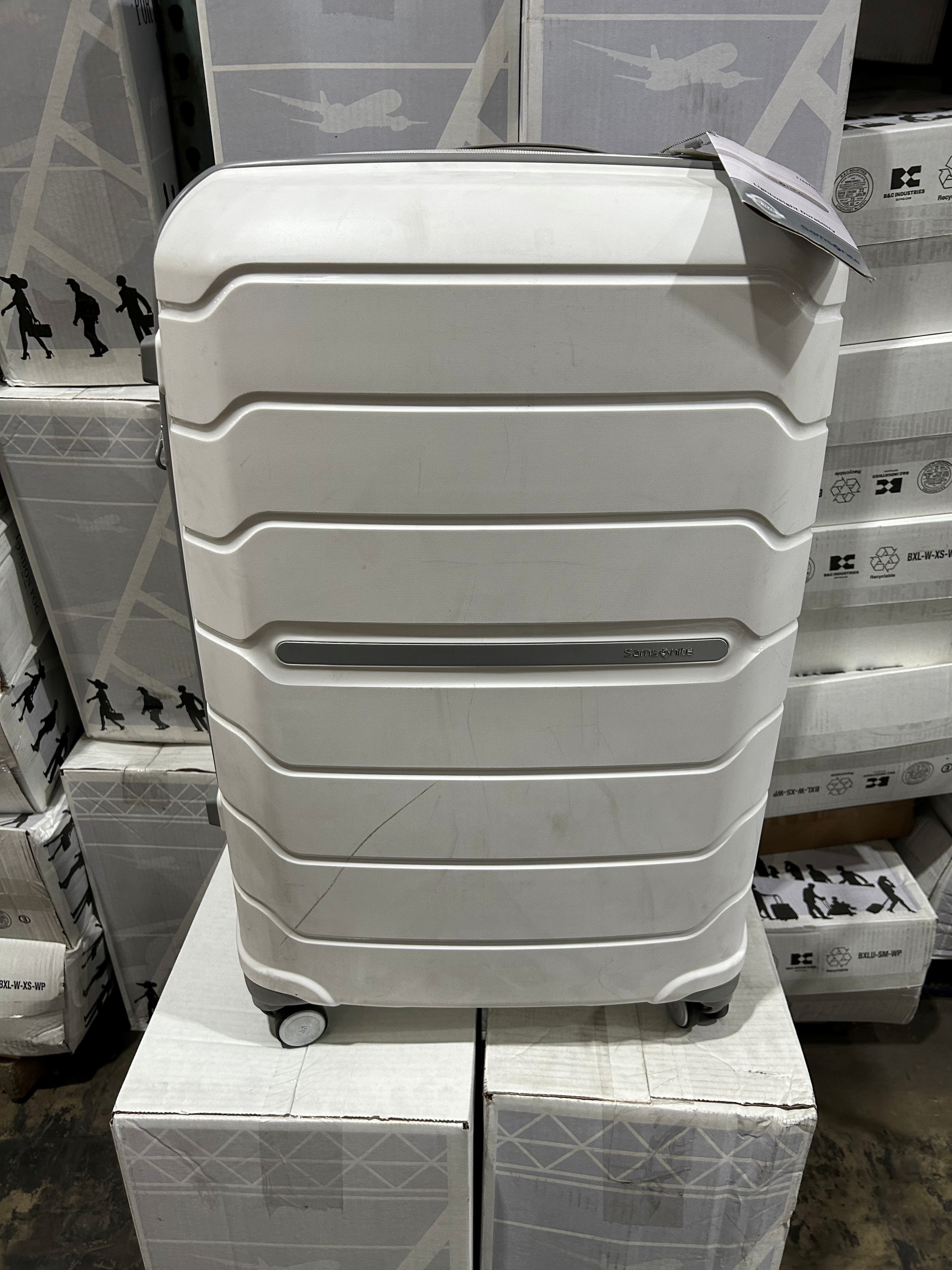 Samsonite Freeform Hardside 28-Inch Spinner U4