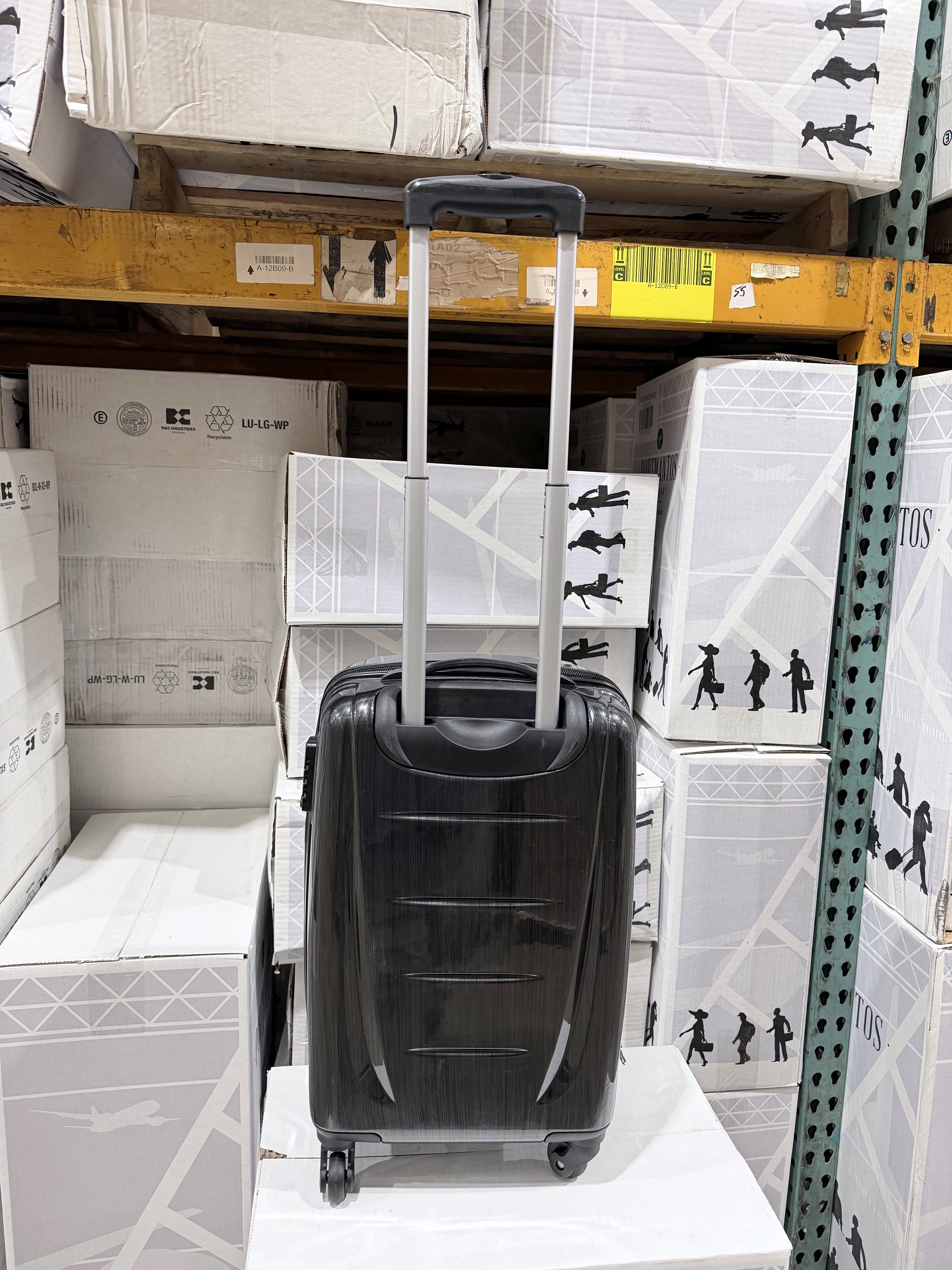 Samsonite Winfield 2 Hardside Luggage with Spinner Wheels U25