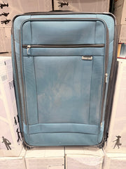 Samsonite 29 in Large Softside Green Spinner U1