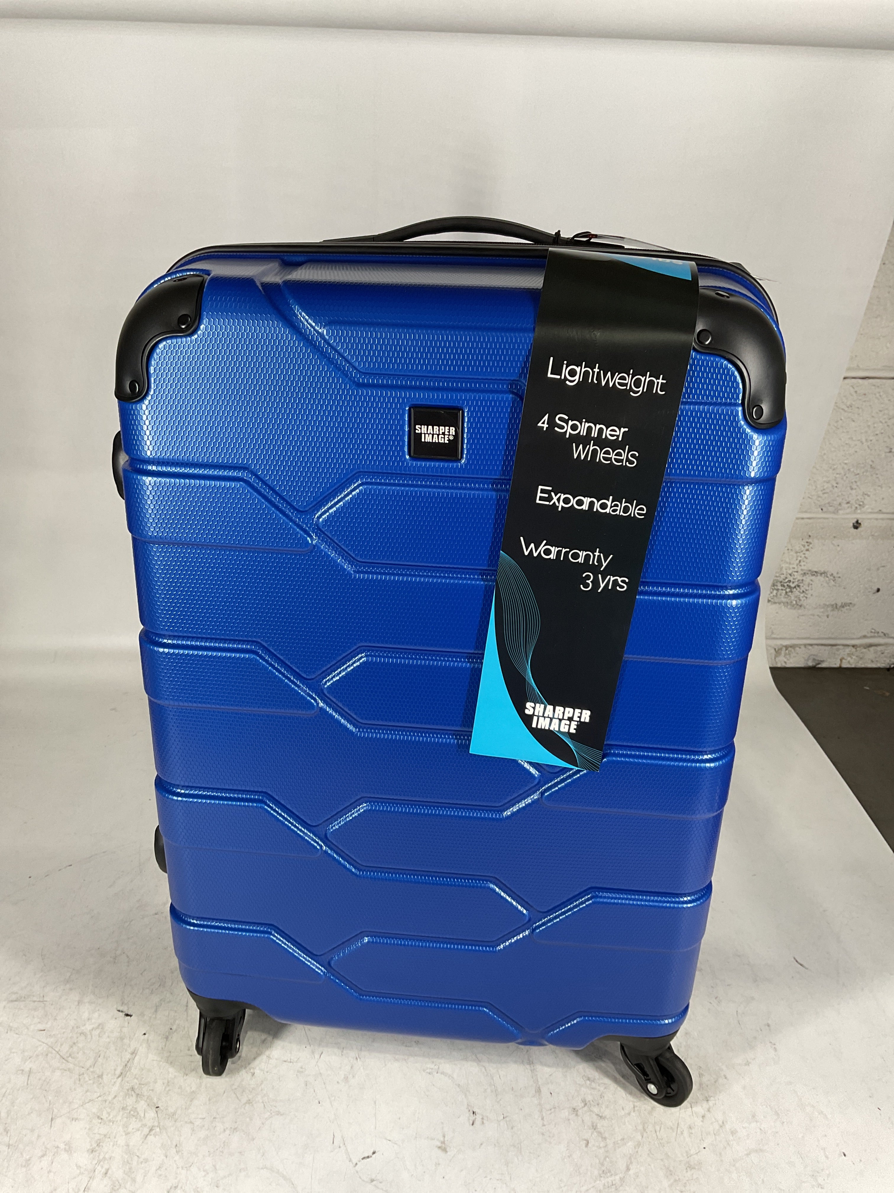 Sharper Image Windrunner 24-Inch Hardside Luggage U2