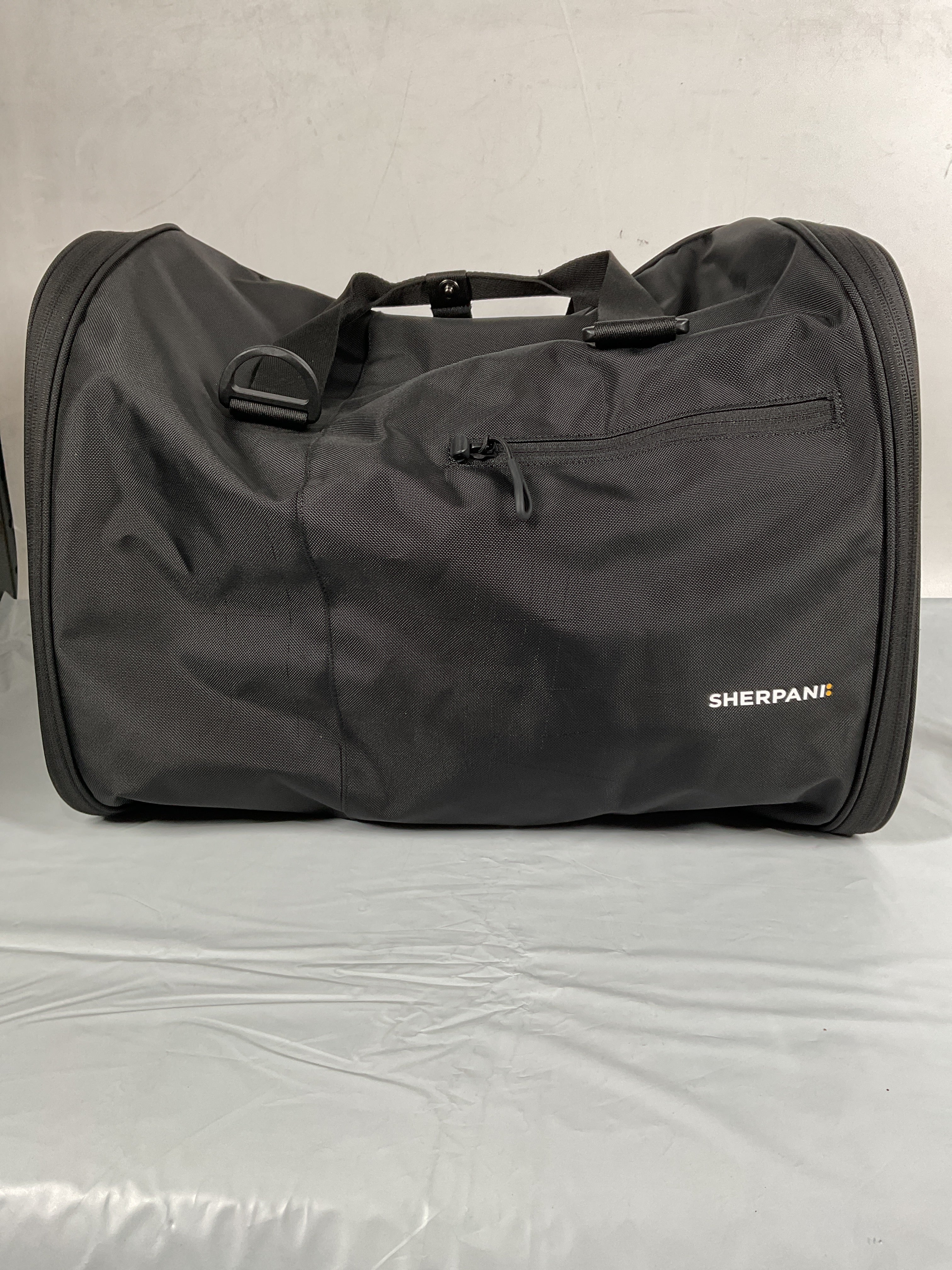 Sherpani Jaunt Garment Duffle ( Raven , One Size ) Raven One Size U1