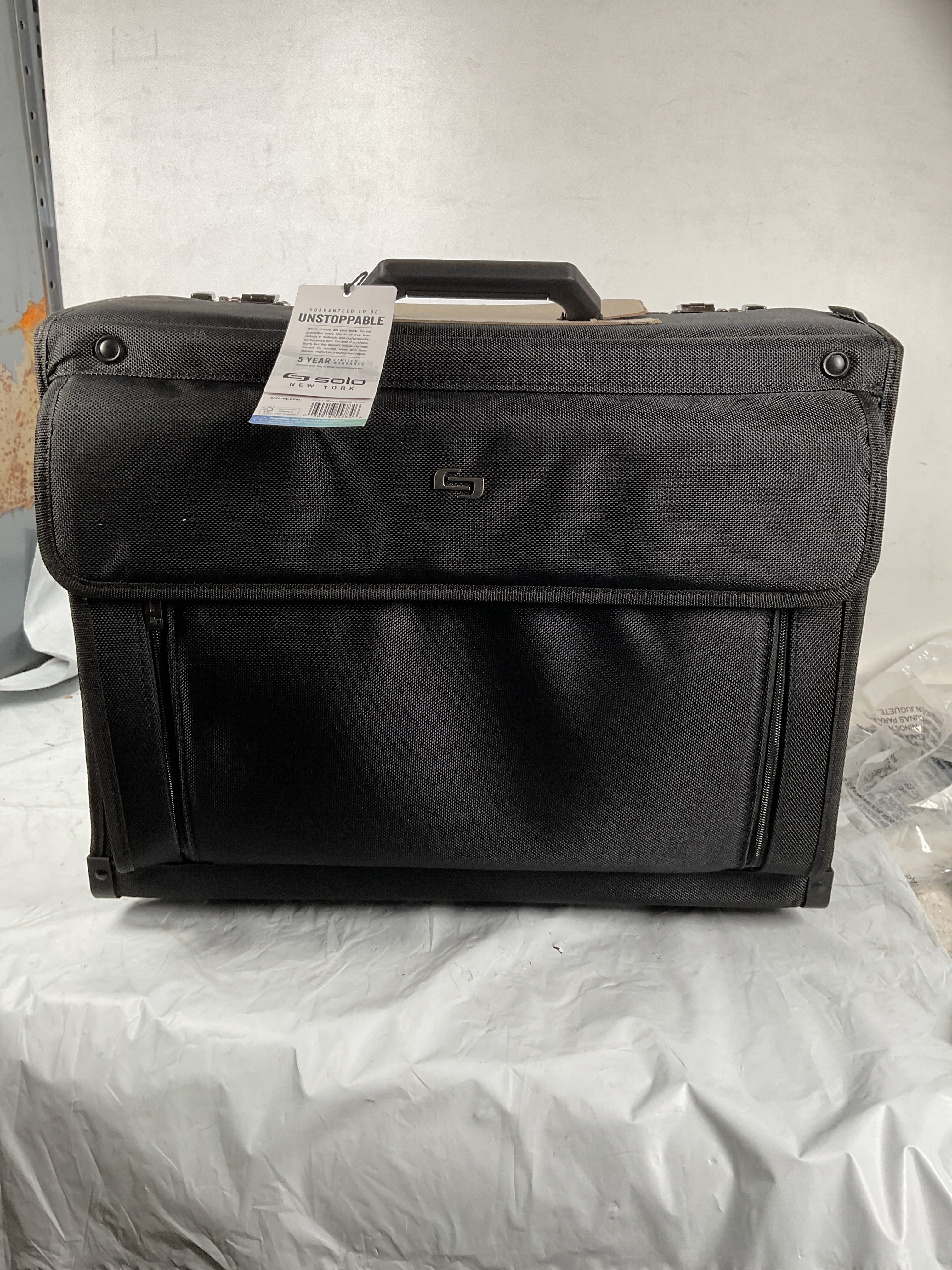 Solo New York Herald Rolling Catalog Case ( Black , One Size ) Black One Size U2