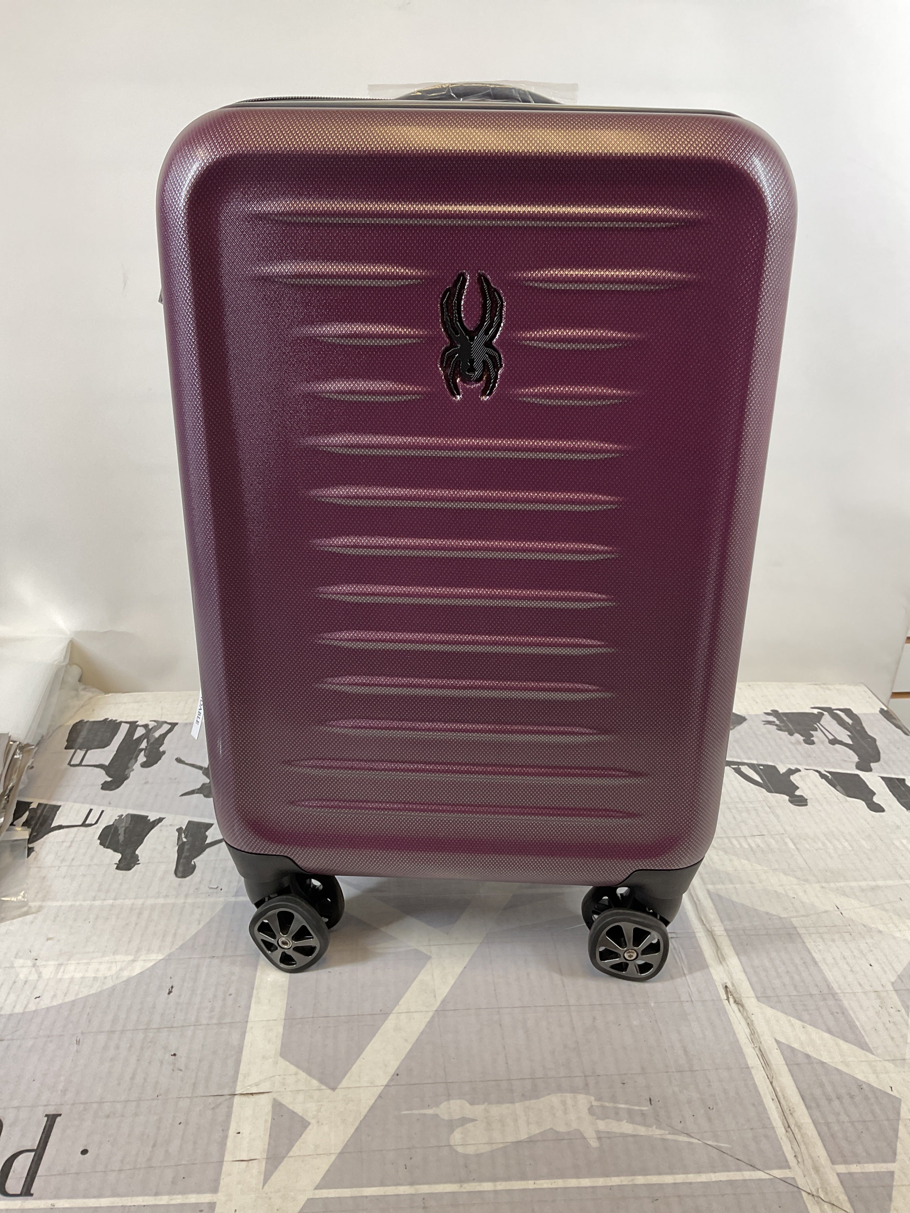Spyder Rails 20 Inch Expandable Hardside Upright Suitcase with 360 Spinner Wheels, TSA Approved Lock ( Burgundy , 20" ) Burgundy 20 U1
