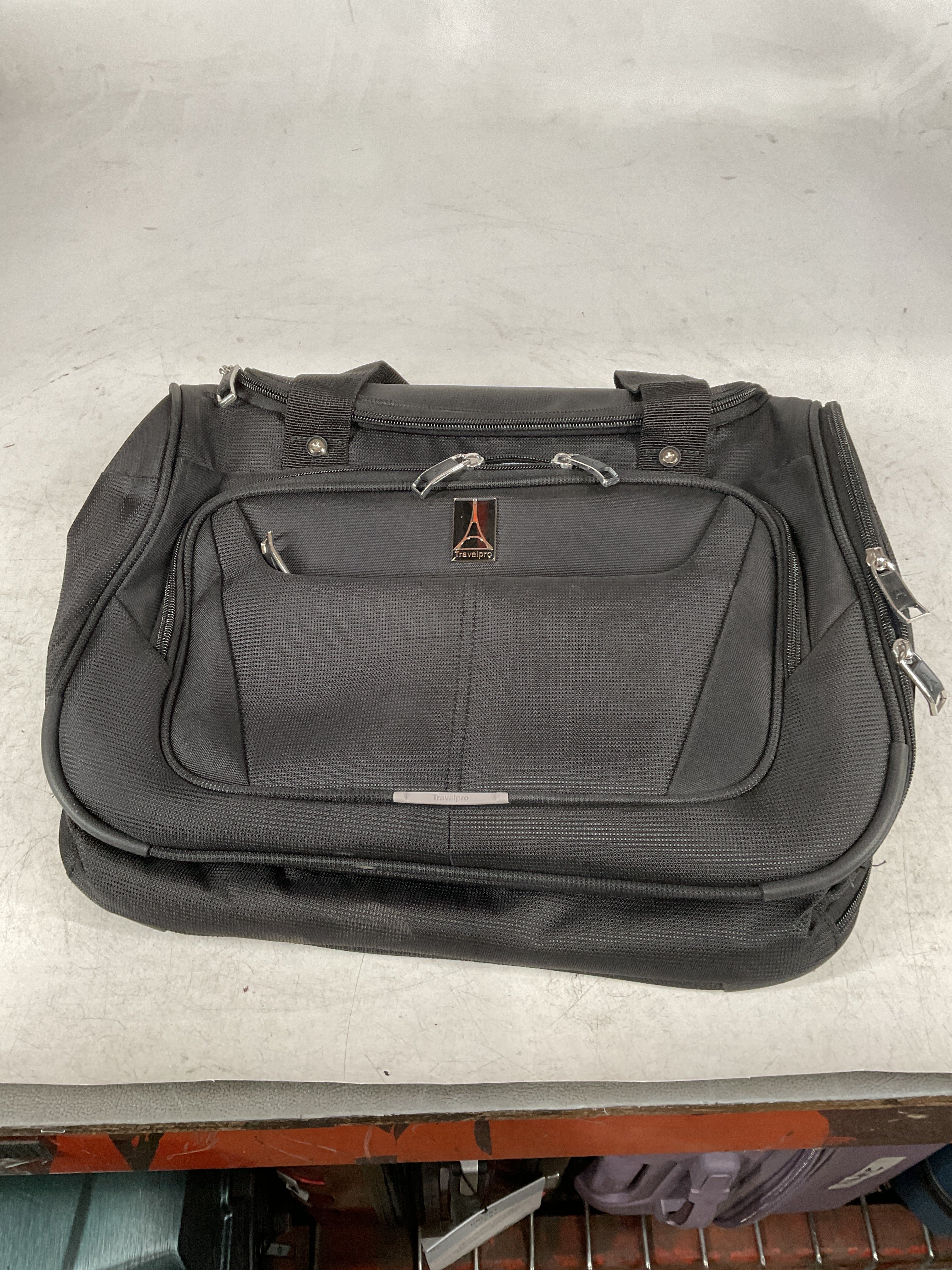 Travelpro Maxlite 5 Softside Lightweight Underseat Carry-On Travel Tote, Overnight Weekender Bag, Men and Women Black 18 Inch U11