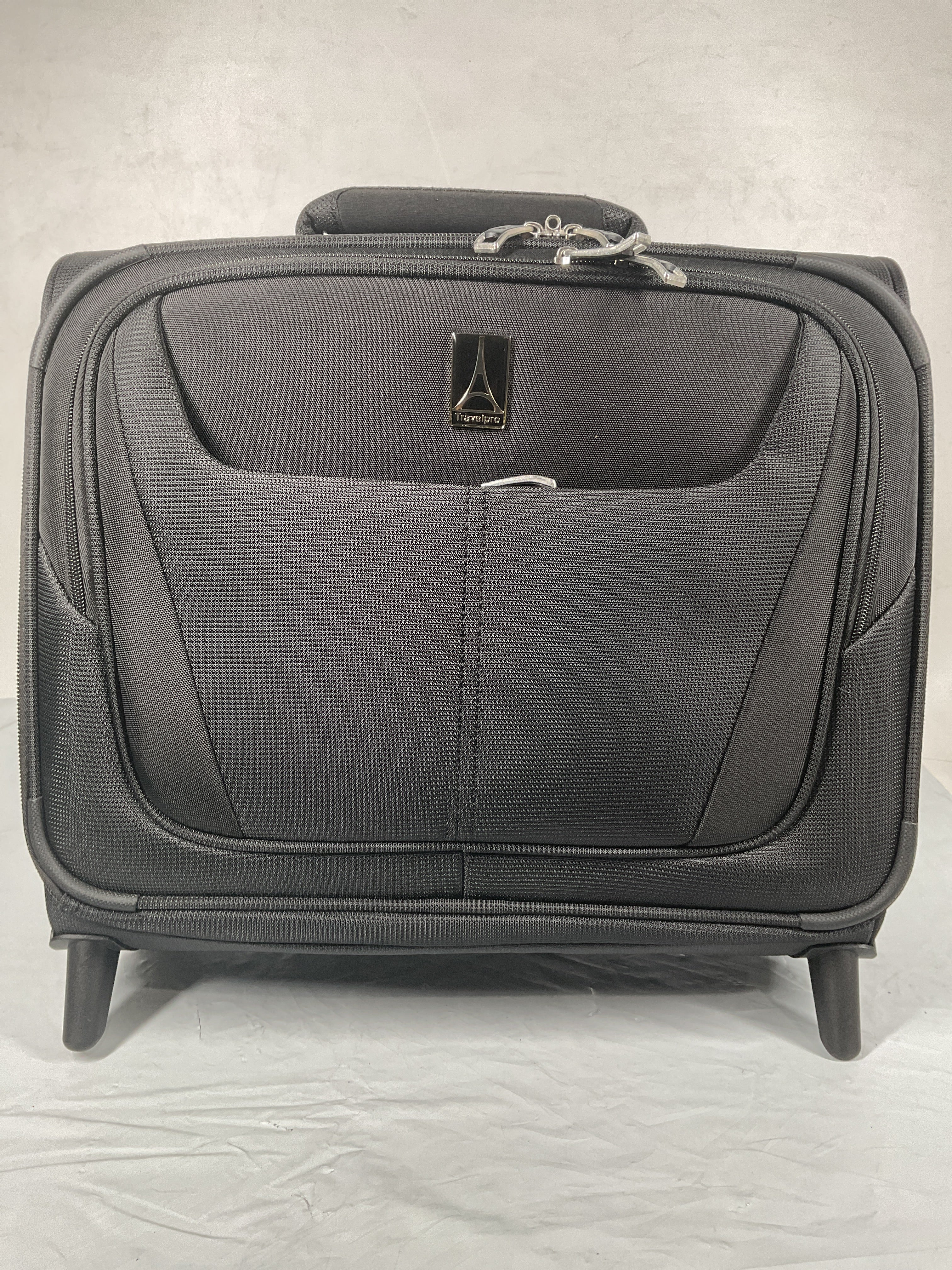 Travelpro Maxlite 5 Softside Lightweight Rolling Underseat Tote Upright 2 Wheel Bag, Men and Women ( Black , 16-Inch ) Black 16 Inch U31
