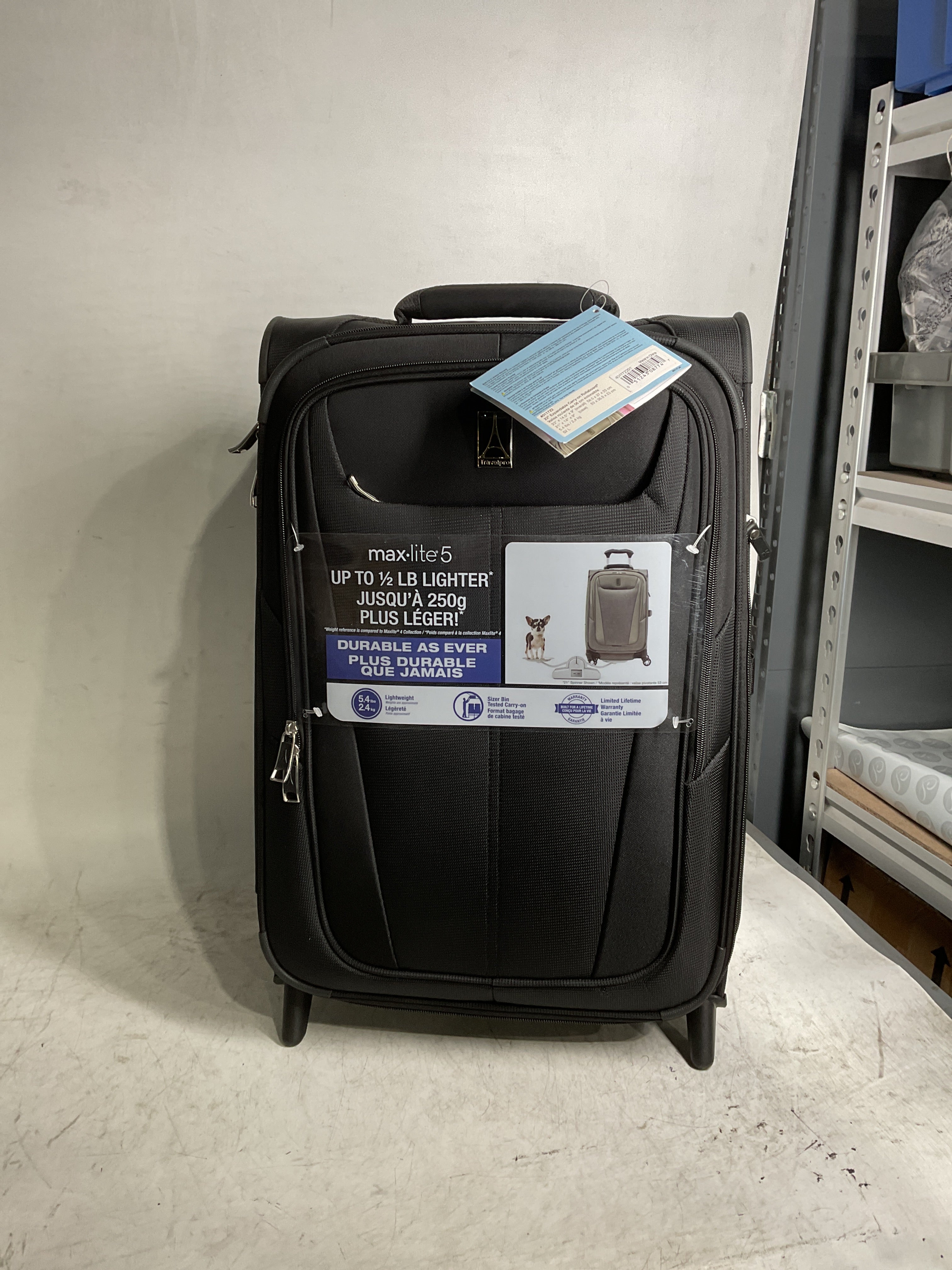 Travelpro Maxlite 5 Softside Expandable Upright 2 Wheel Luggage, Lightweight Suitcase, Men and Women ( Black , Carry-on 22-Inch ) Black Carry On 22 Inch U64