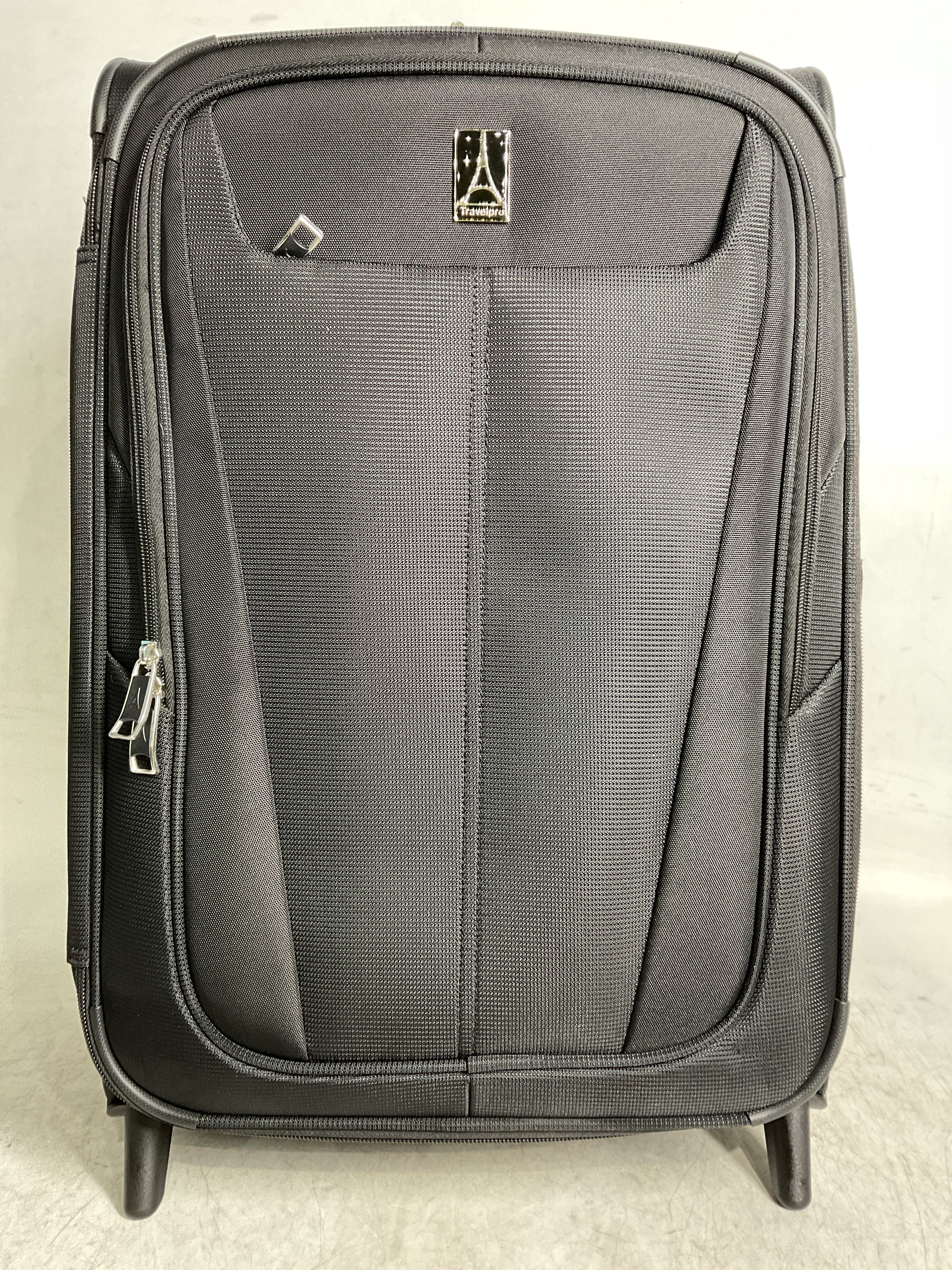 Travelpro Maxlite 5 Softside Expandable Upright 2 Wheel Luggage, Lightweight Suitcase, Men and Women ( Black , Carry-on 22-Inch ) Black Carry On 22 Inch U68
