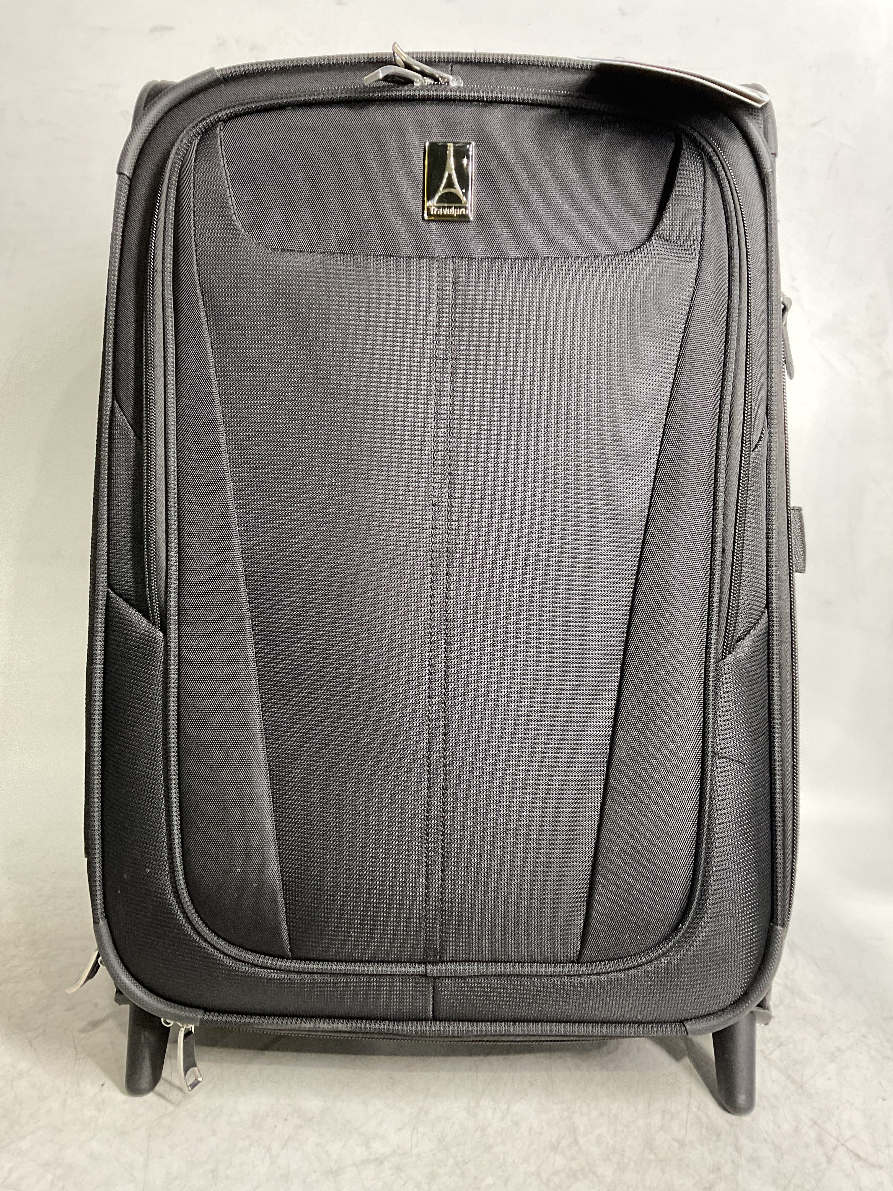 Travelpro Maxlite 5 Softside Expandable Upright 2 Wheel Luggage, Lightweight Suitcase, Men and Women ( Black , Carry-on 22-Inch ) Black Carry On 22 Inch U70