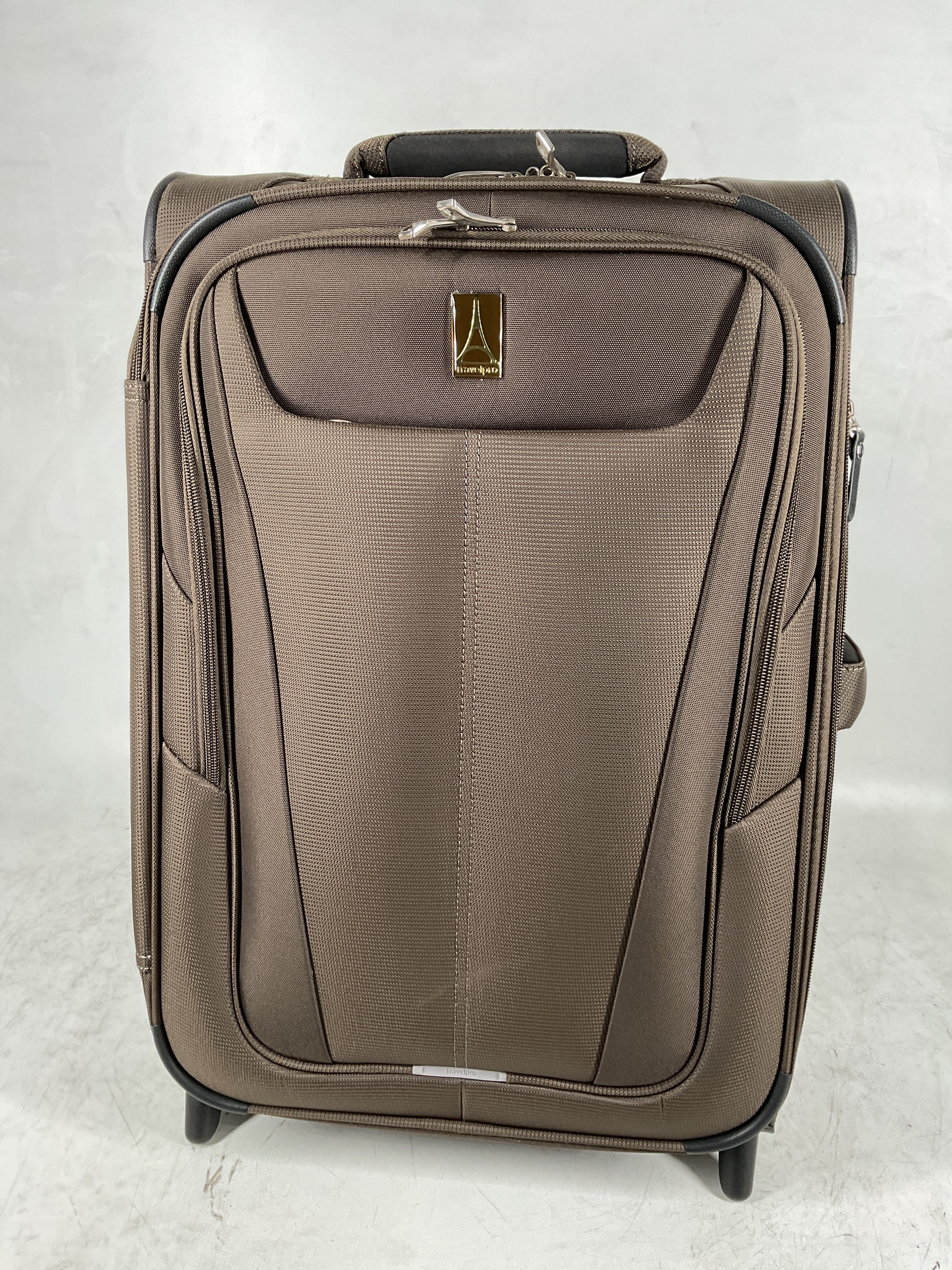Travelpro Maxlite 5 Softside Expandable Upright 2 Wheel Luggage, Lightweight Suitcase, Men and Women Mocha Carry On 22 Inch U13