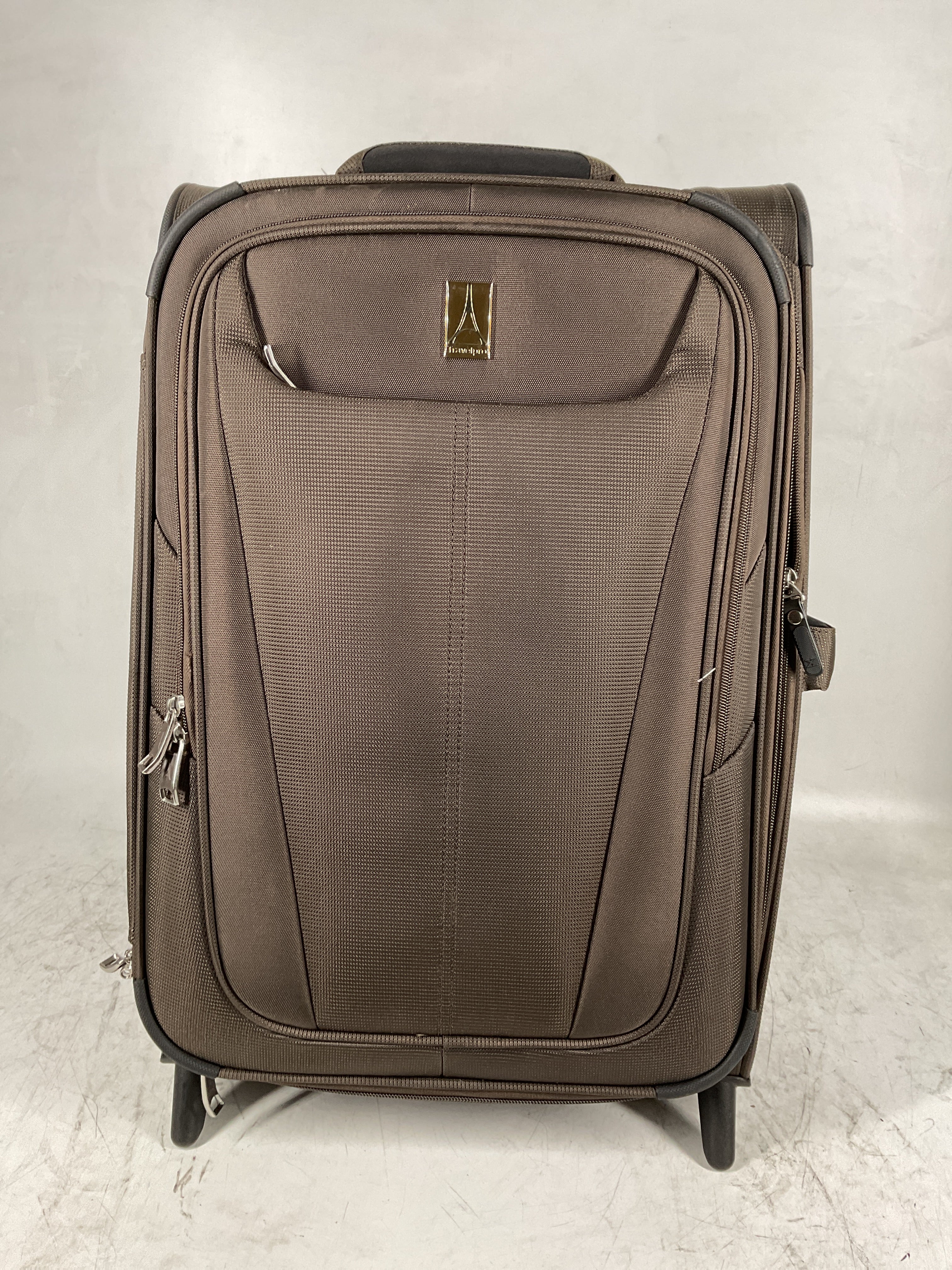 Travelpro Maxlite 5 Softside Expandable Upright 2 Wheel Luggage, Lightweight Suitcase, Men and Women Mocha Carry On 22 Inch U14