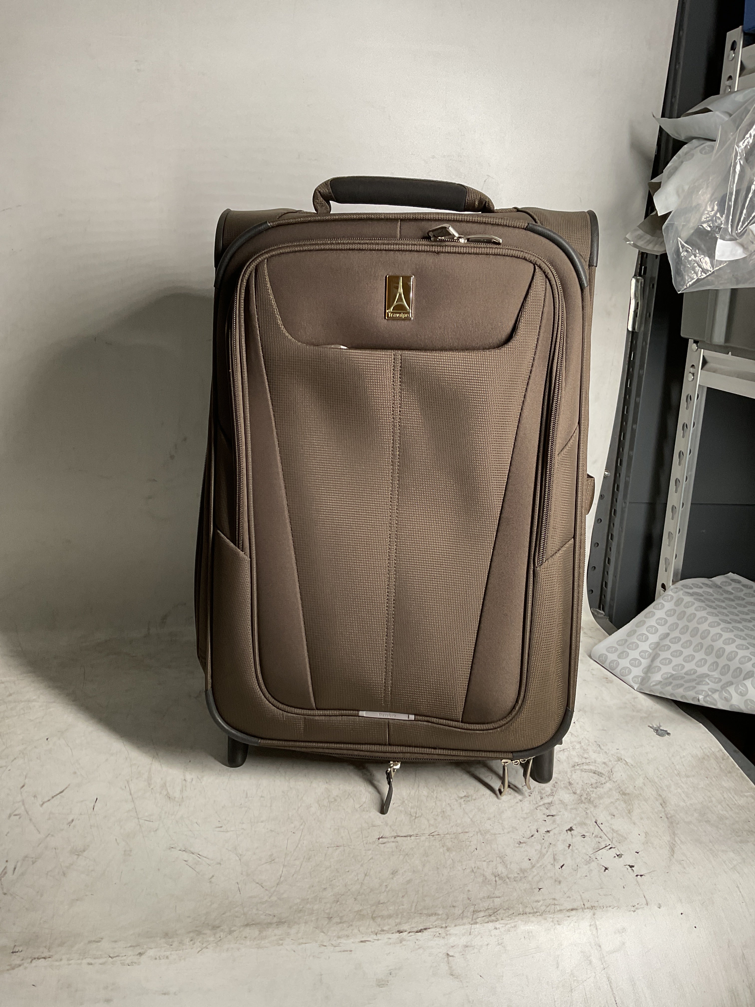 Travelpro Maxlite 5 Softside Expandable Upright 2 Wheel Luggage, Lightweight Suitcase, Men and Women ( Mocha , Carry-on 22-Inch ) Mocha Carry On 22 Inch U15