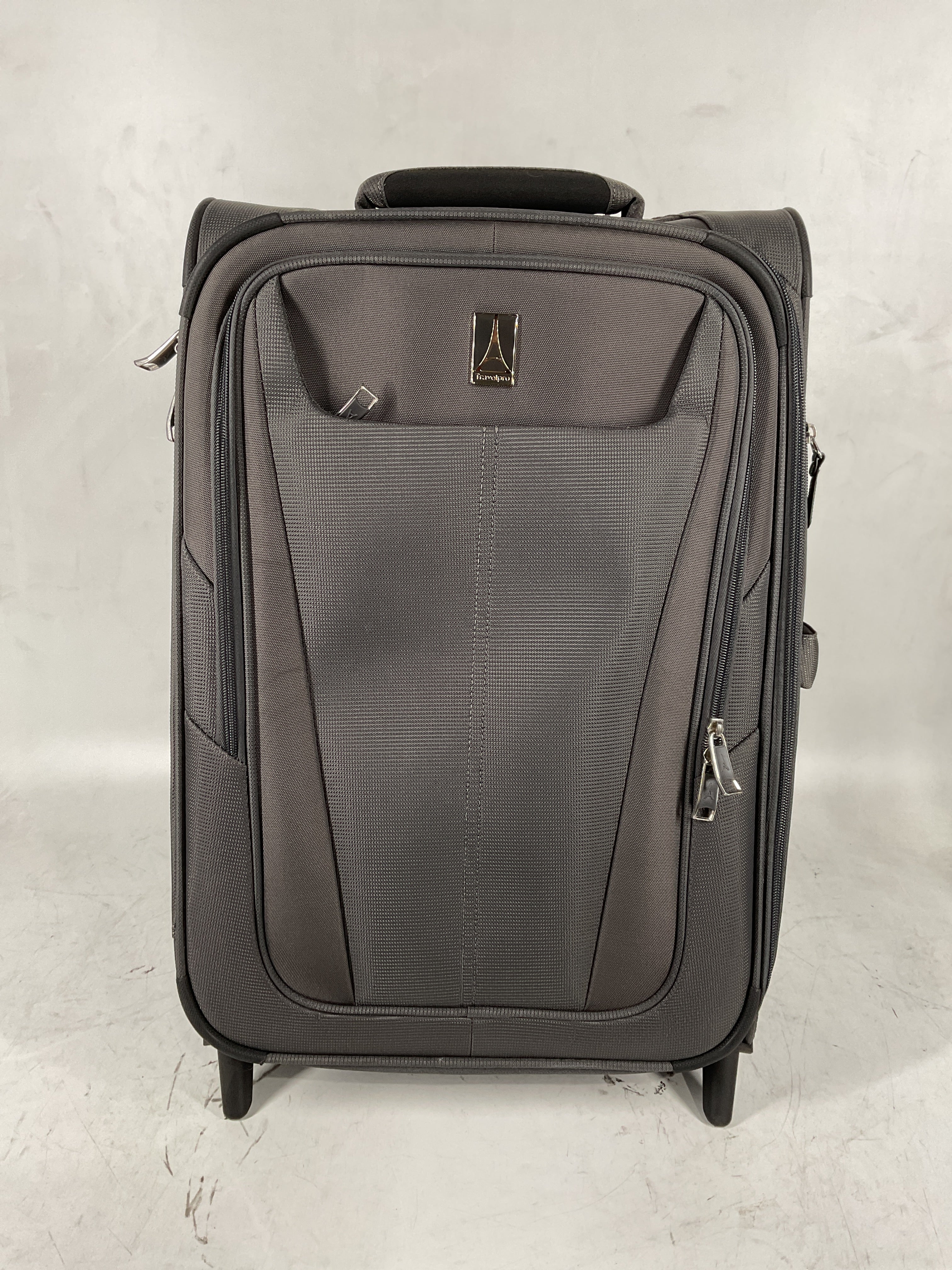Travelpro Maxlite 5 Softside Expandable Upright 2 Wheel Luggage, Lightweight Suitcase, Men and Women Shadow Grey Carry On 22 Inch U12