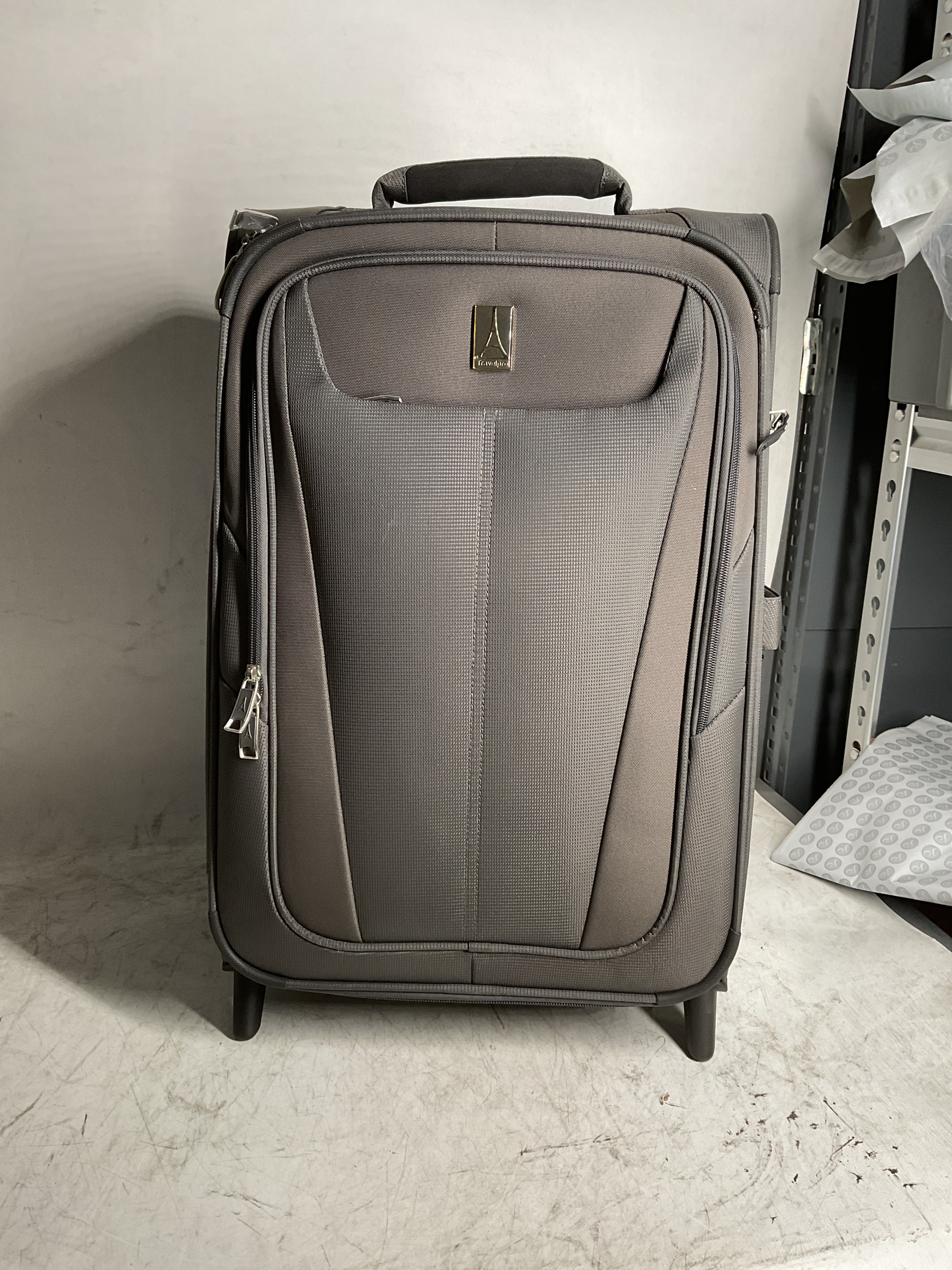Travelpro Maxlite 5 Softside Expandable Upright 2 Wheel Luggage, Lightweight Suitcase, Men and Women ( Shadow Grey , Carry-on 22-Inch ) Shadow Grey Carry On 22 Inch U17