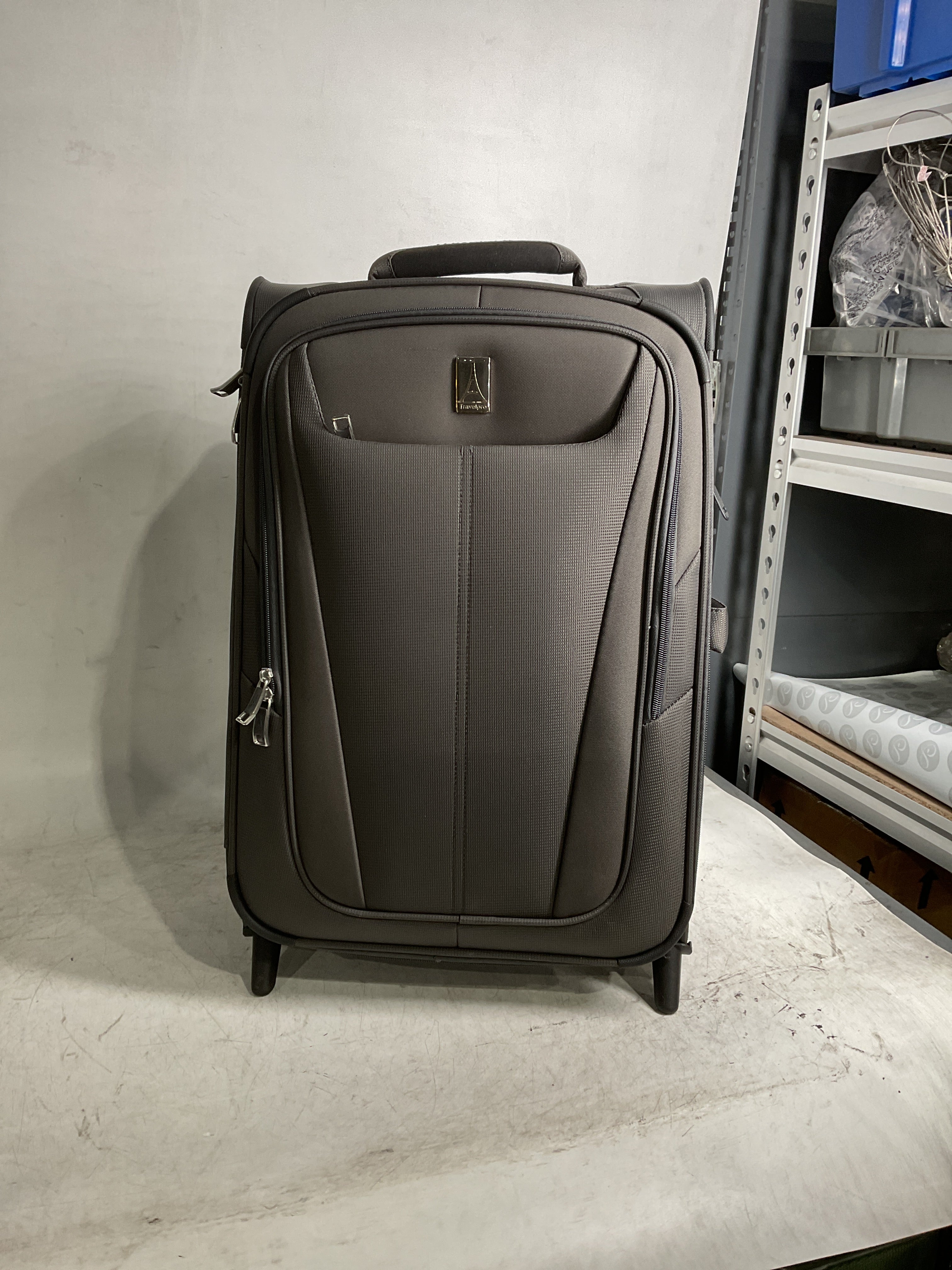 Travelpro Maxlite 5 Softside Expandable Upright 2 Wheel Luggage, Lightweight Suitcase, Men and Women ( Shadow Grey , Carry-on 22-Inch ) Shadow Grey Carry On 22 Inch U19